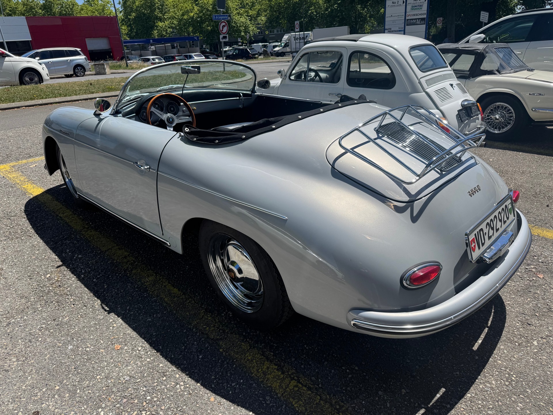 PORSCHE REPLICA-showroom-element-3