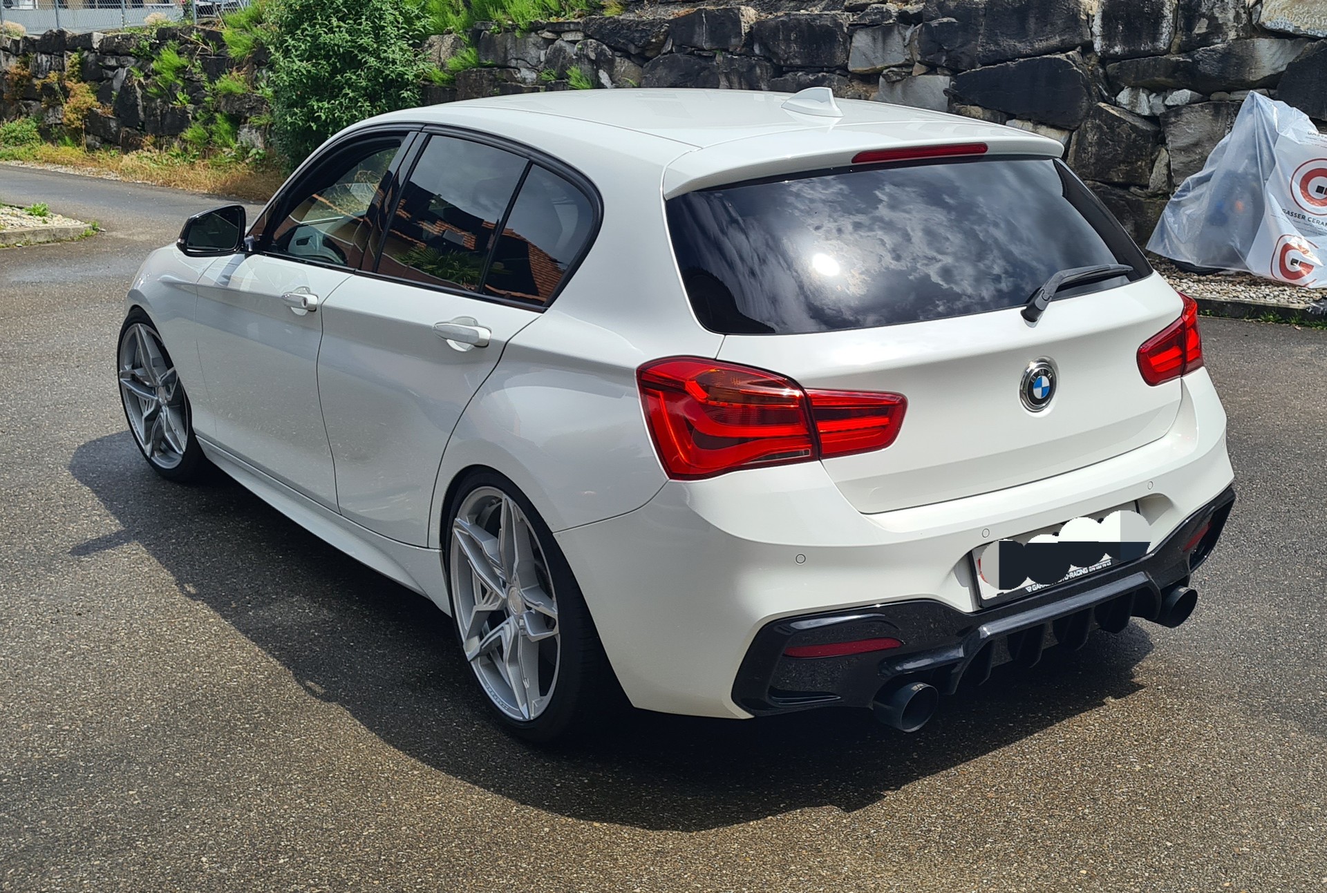 BMW M140i xDrive-image-3