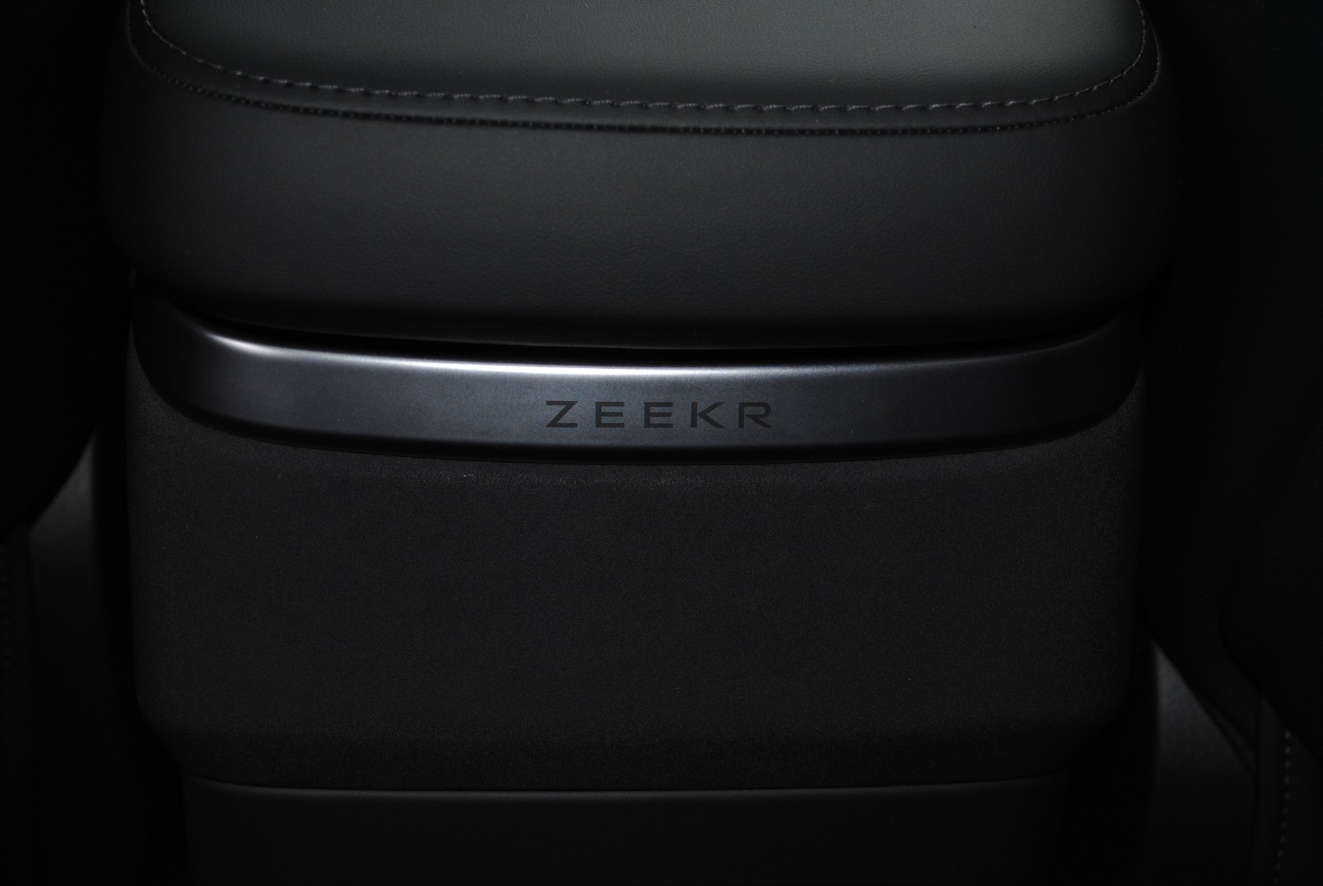 ZEEKR 7X 100kWh Privilege AWD-image-23