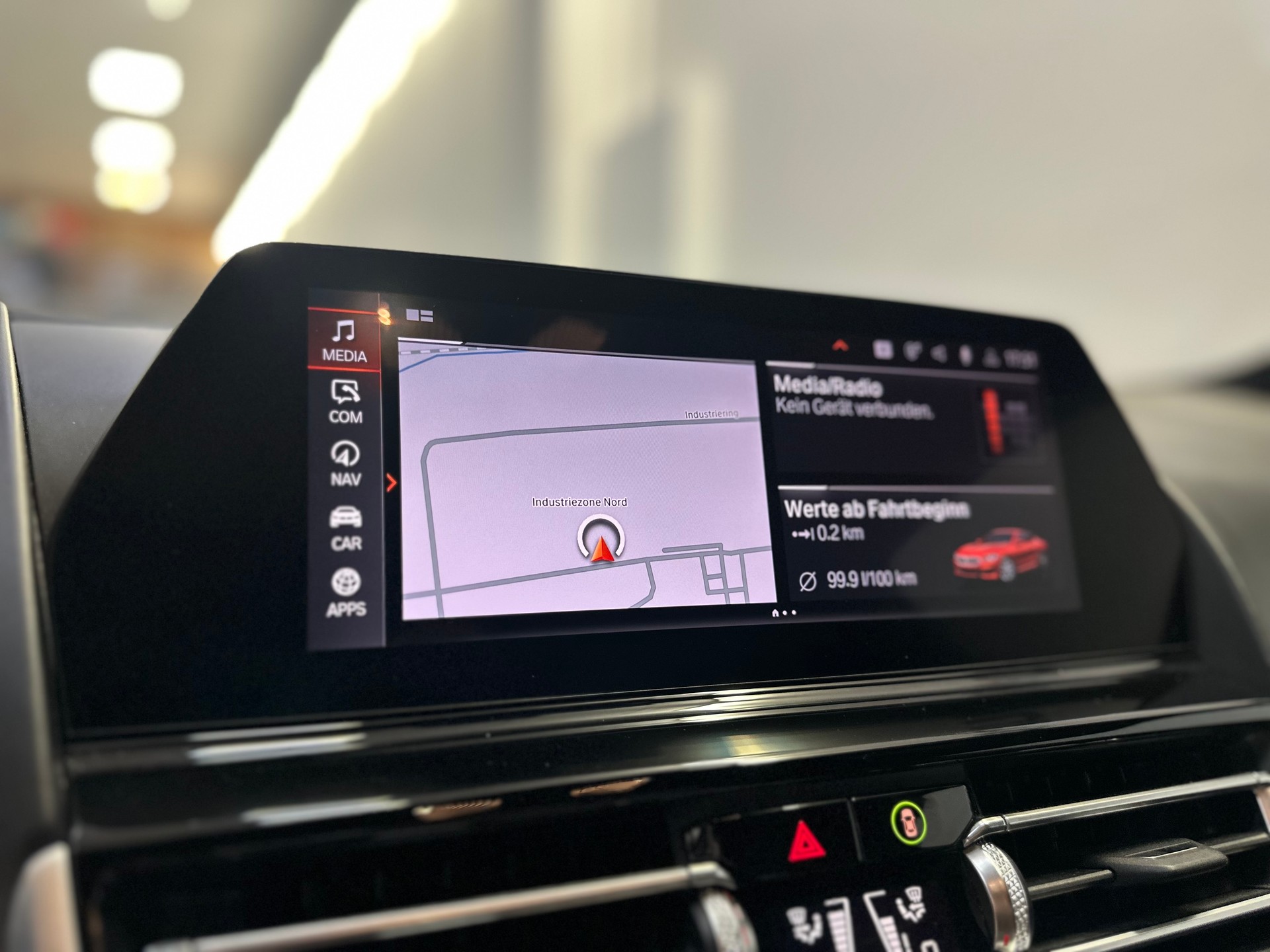BMW M850i xDrive Steptronic-image-15