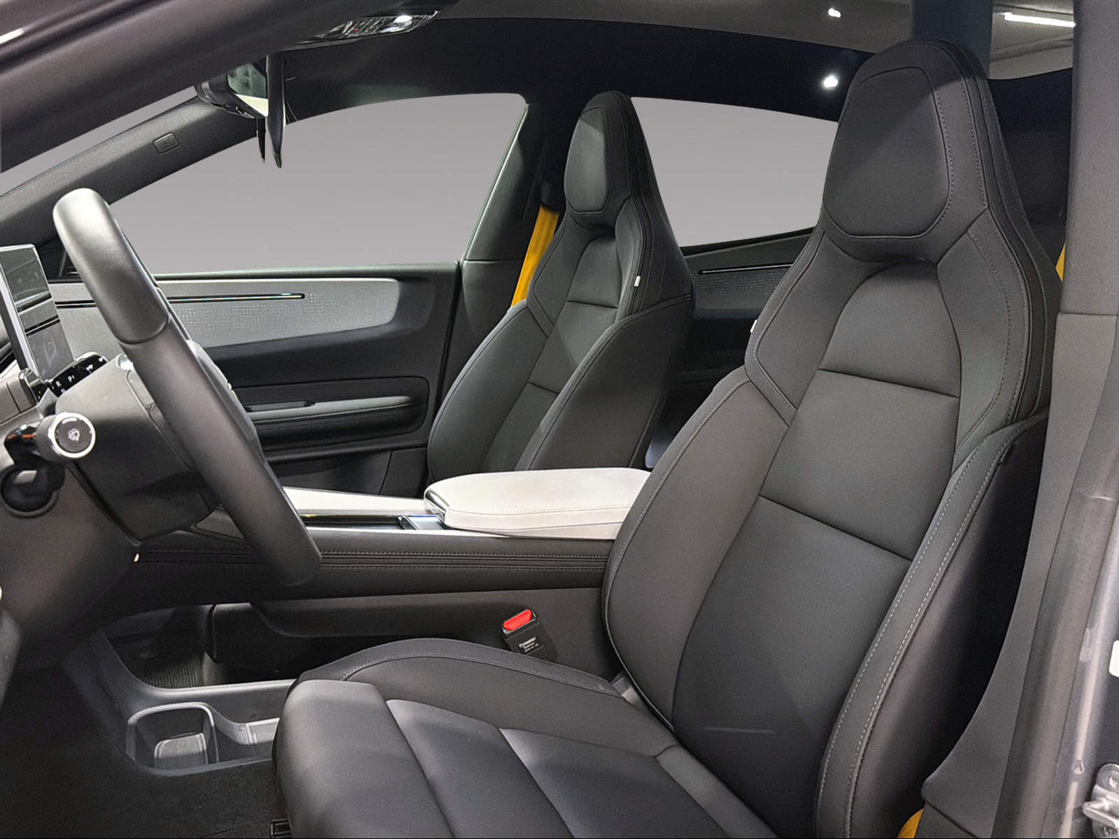 POLESTAR 4 Long Range Dual Motor-image-7