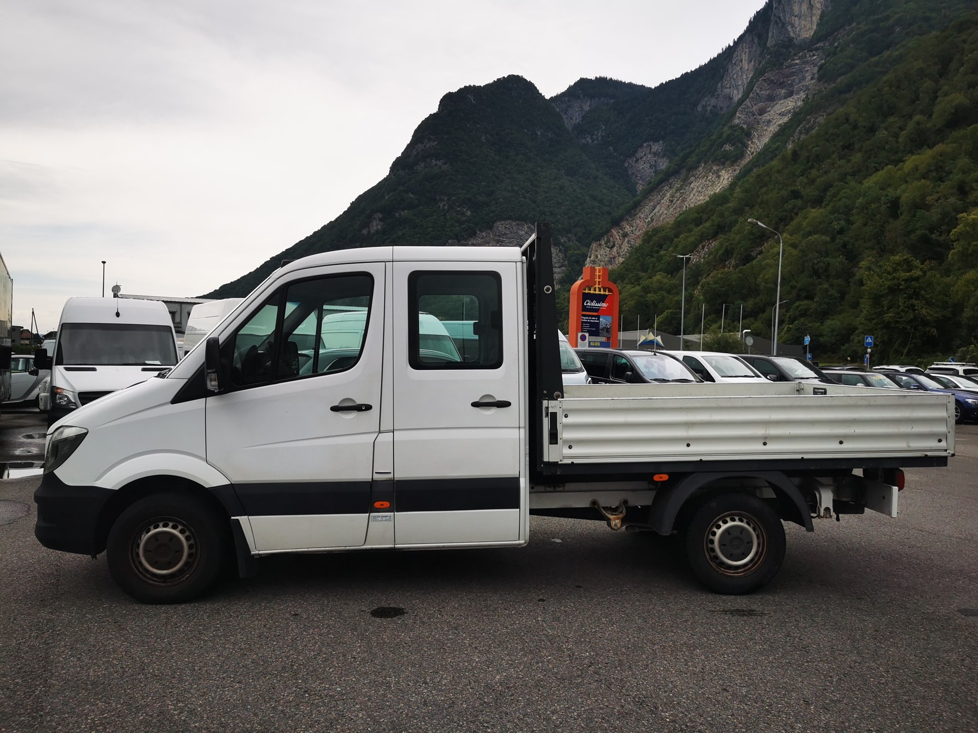 MERCEDES-BENZ 310 BT-image-1