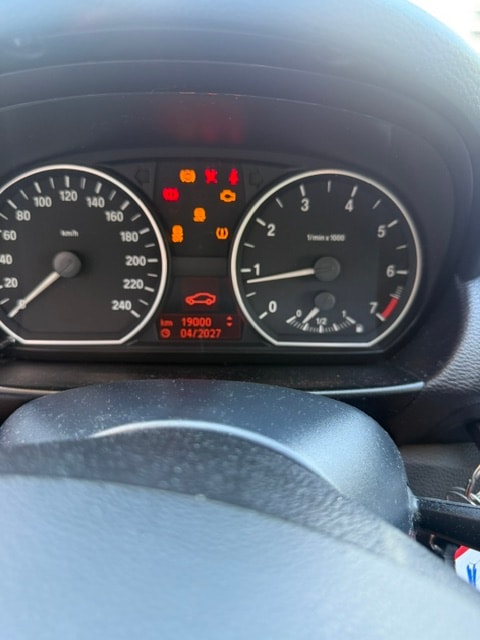 BMW 116i-image-14