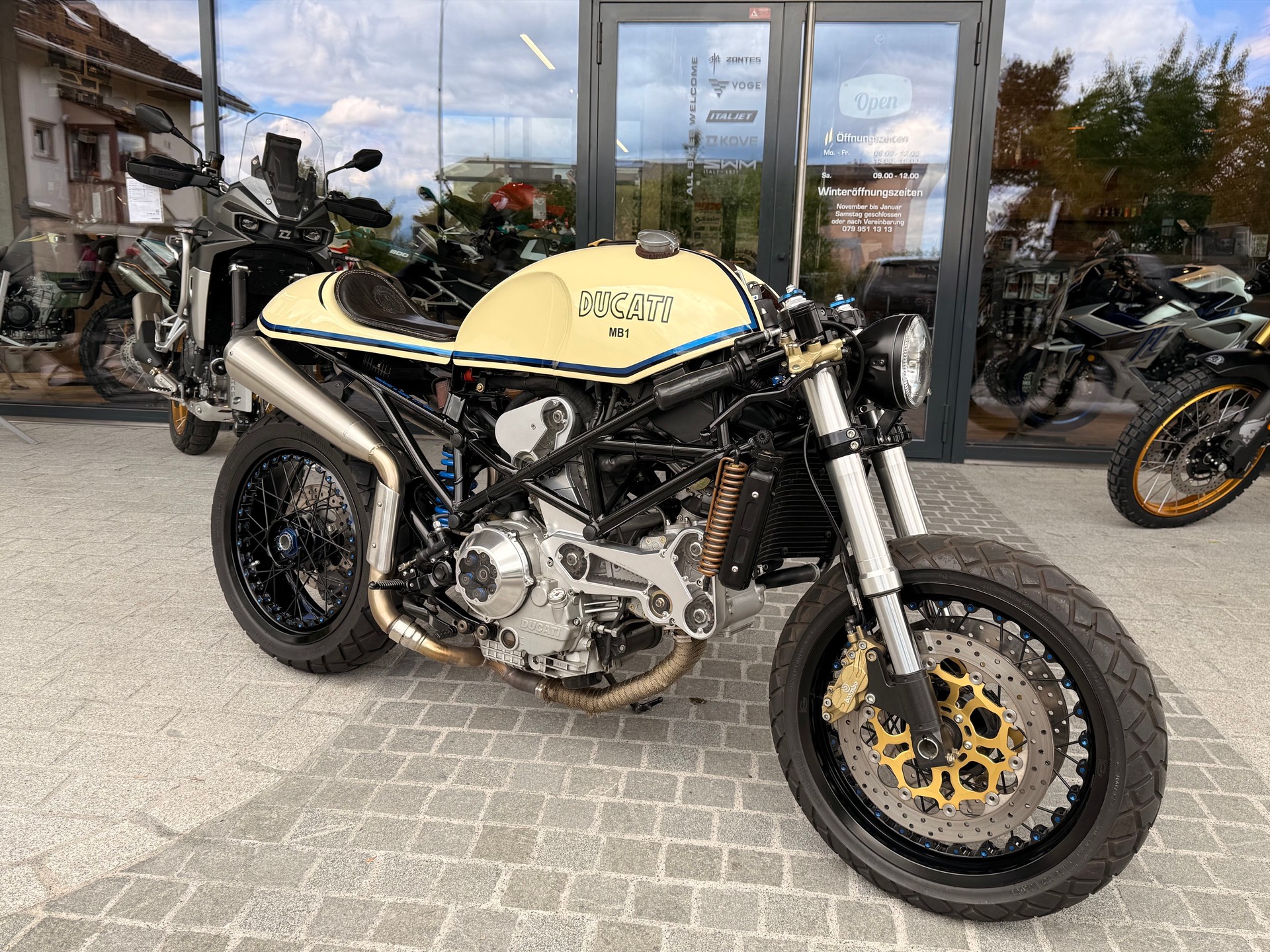 DUCATI Monster 916 S4 i.e.-image-0