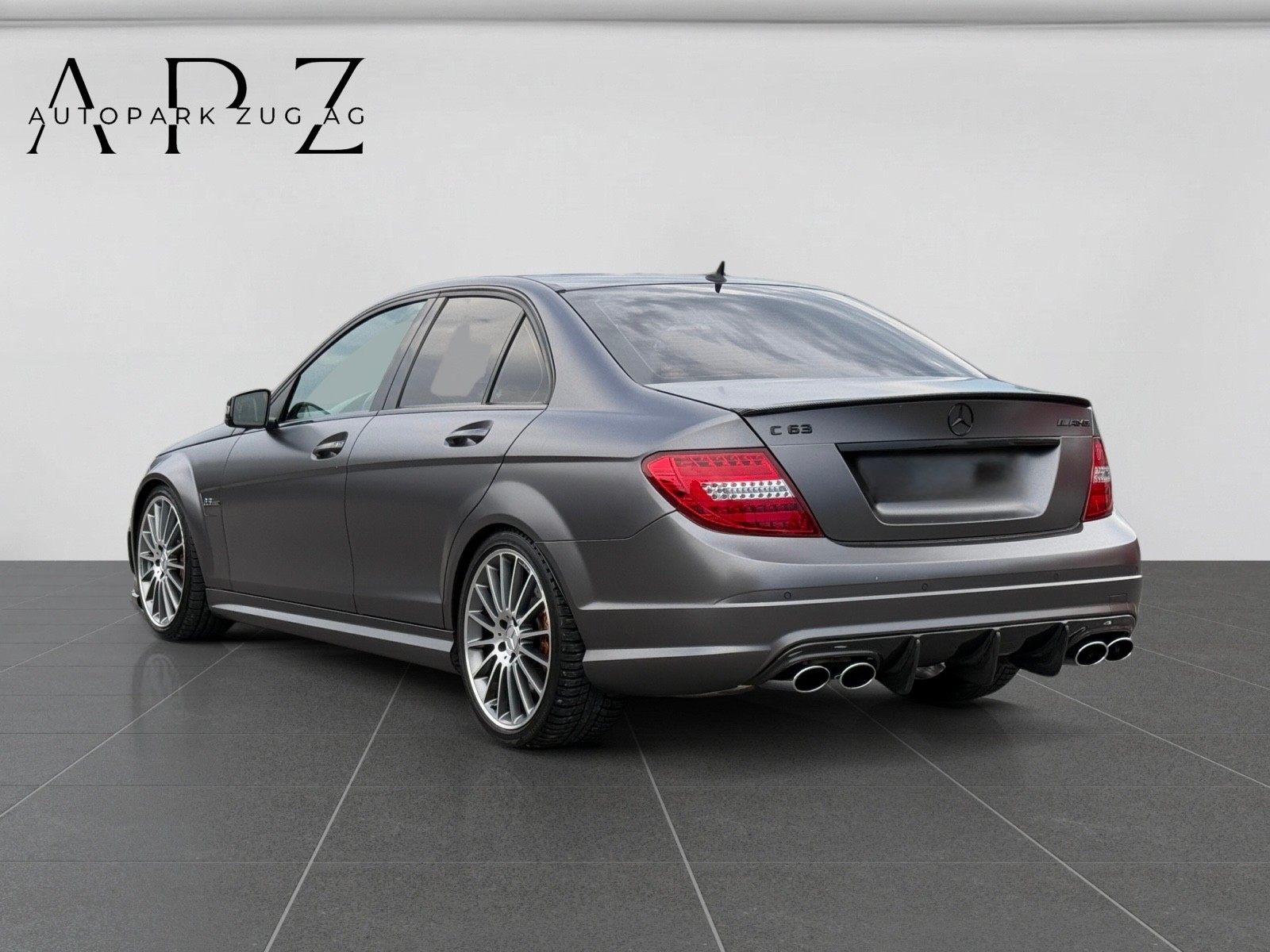 MERCEDES-BENZ C 63 AMG Avantgarde 7G-Tronic-image-6