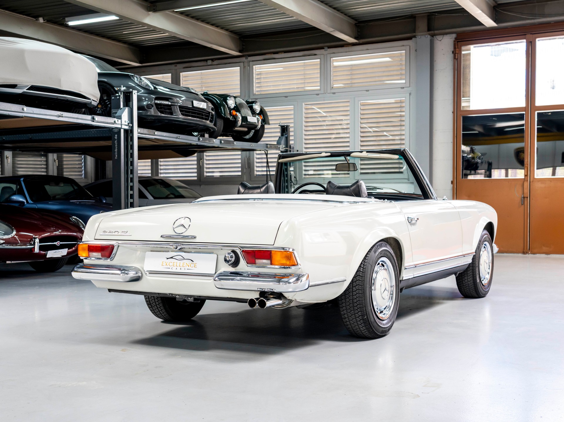 MERCEDES-BENZ SL 280 Pagode-image-22