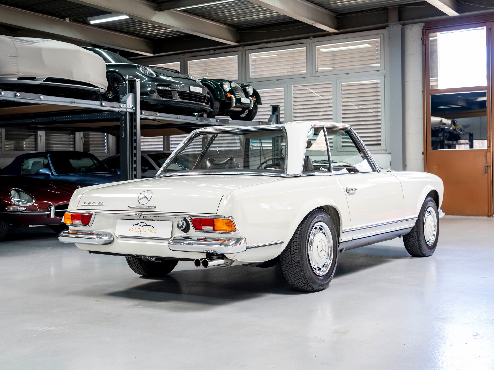 MERCEDES-BENZ SL 280 Pagode-image-5