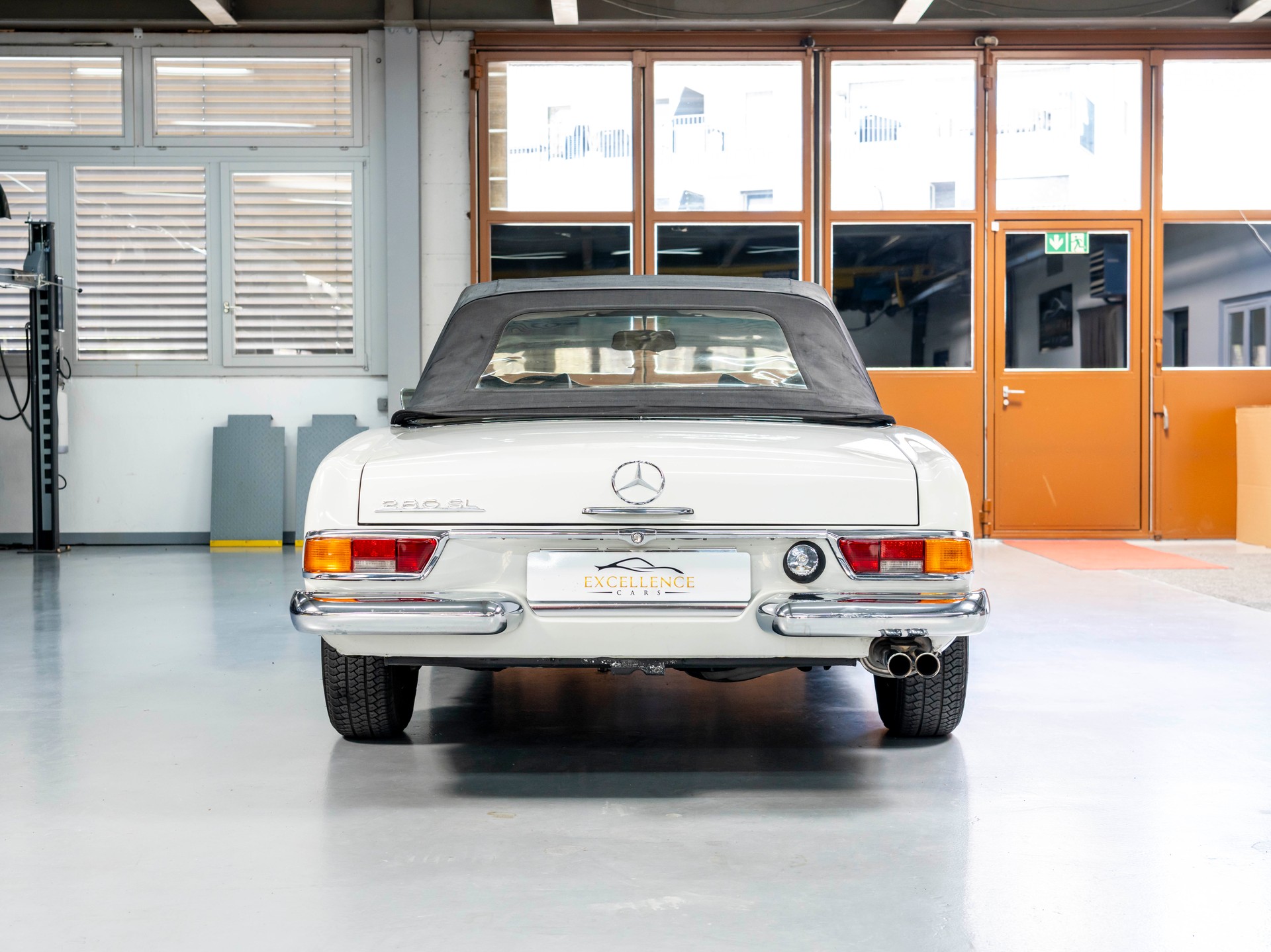 MERCEDES-BENZ SL 280 Pagode-image-30