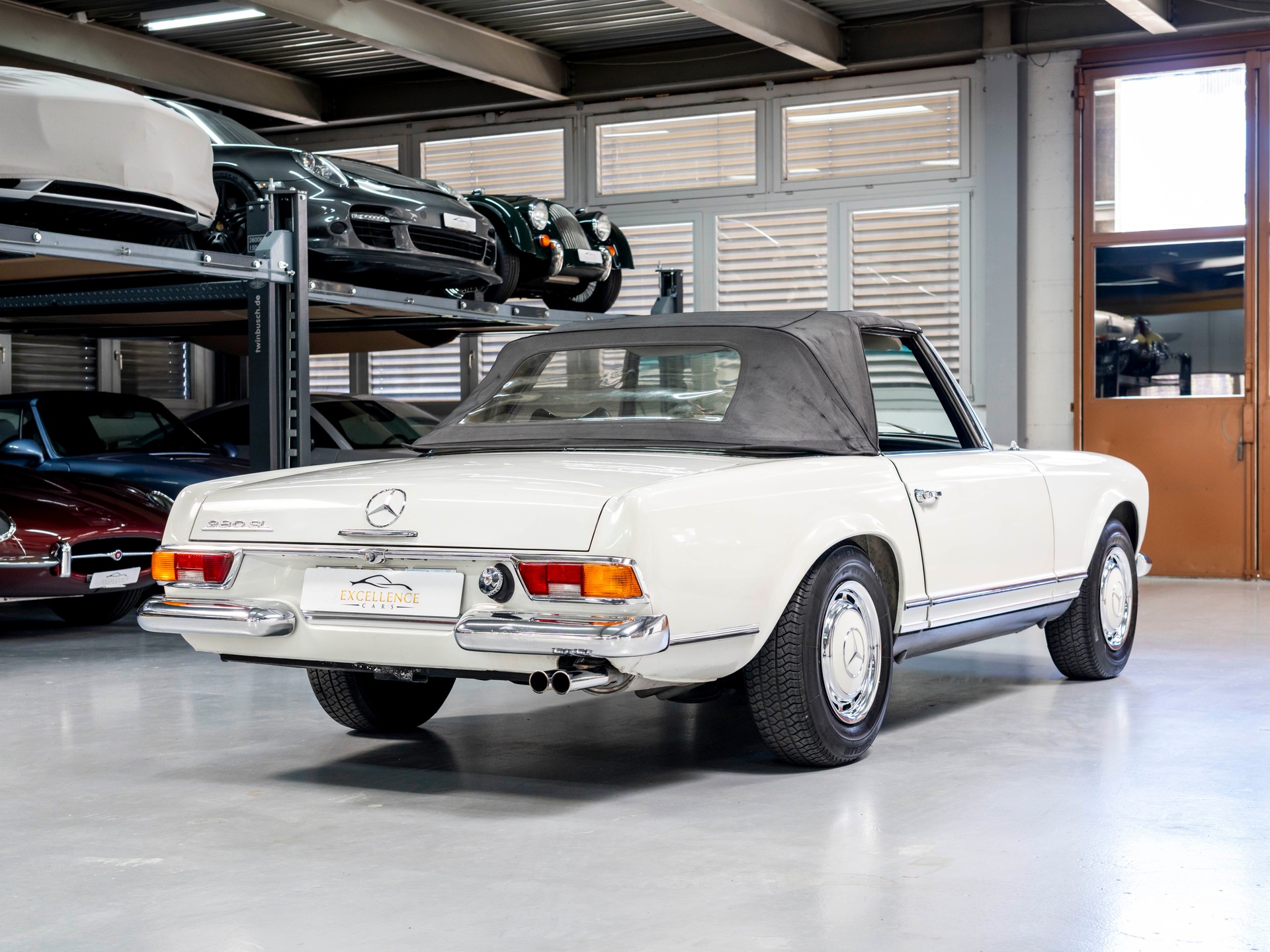 MERCEDES-BENZ SL 280 Pagode-image-29