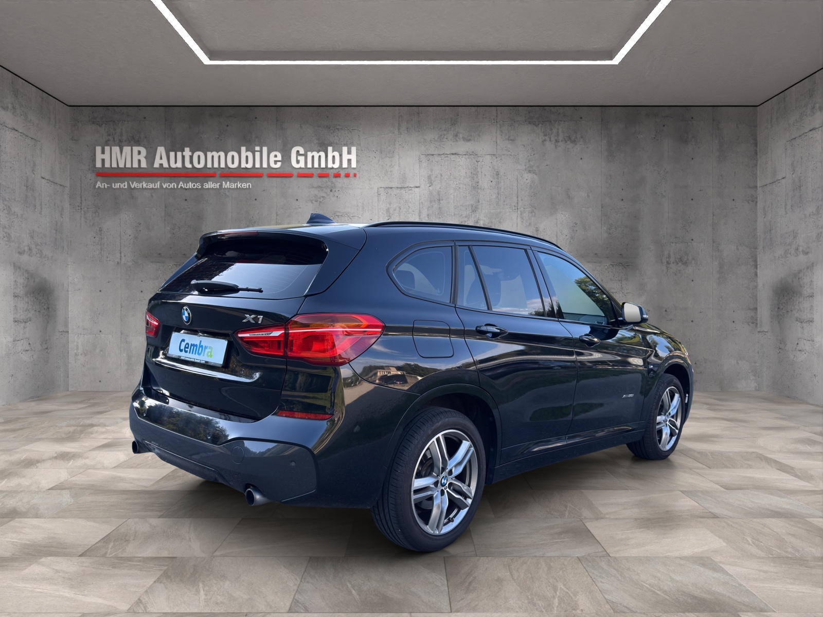 BMW X1 xDrive 25i M Sport Steptronic-showroom-element-3