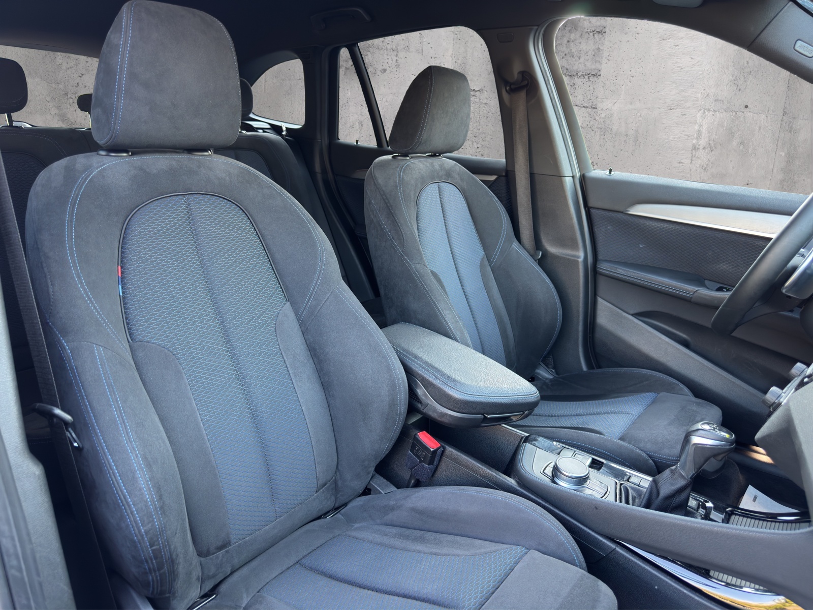 BMW X1 xDrive 25i M Sport Steptronic-image-13