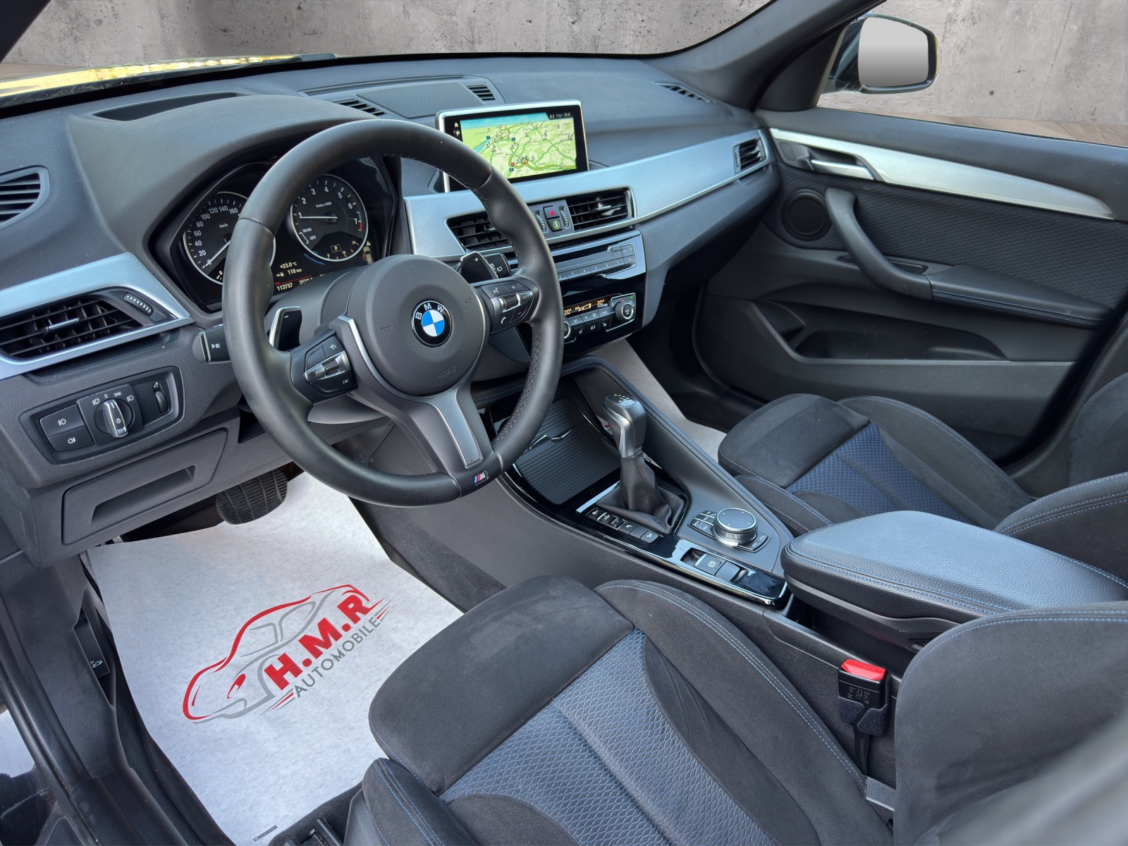 BMW X1 xDrive 25i M Sport Steptronic-image-8
