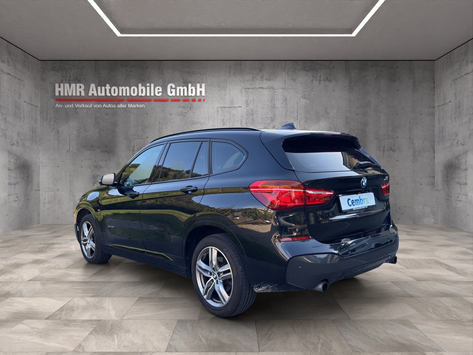 BMW X1 xDrive 25i M Sport Steptronic-showroom-element-1
