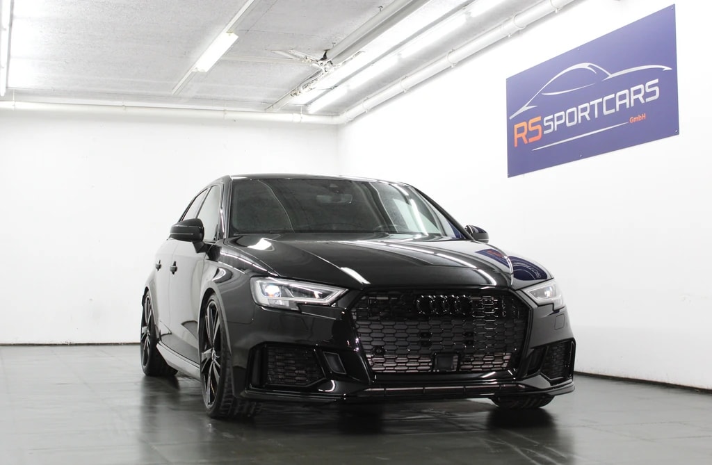 AUDI RS3 Sportback 2.5 TSI quattro S-tronic Black Edition/ Remus-Sportauspuff / Tiefergelegt H&R/ CH-Fahrzeug-showroom-element-1