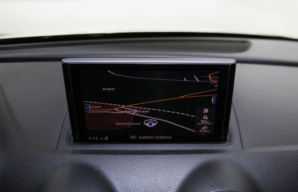 AUDI RS3 Sportback 2.5 TSI quattro S-tronic Black Edition/ Remus-Sportauspuff / Tiefergelegt H&R/ CH-Fahrzeug-image-21