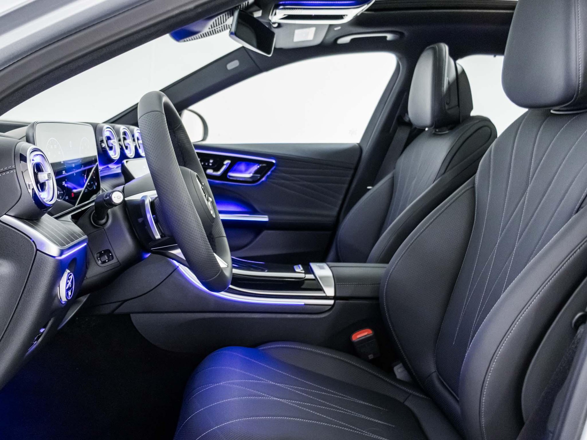 MERCEDES-BENZ C 300 4MATIC T-Modell-image-5