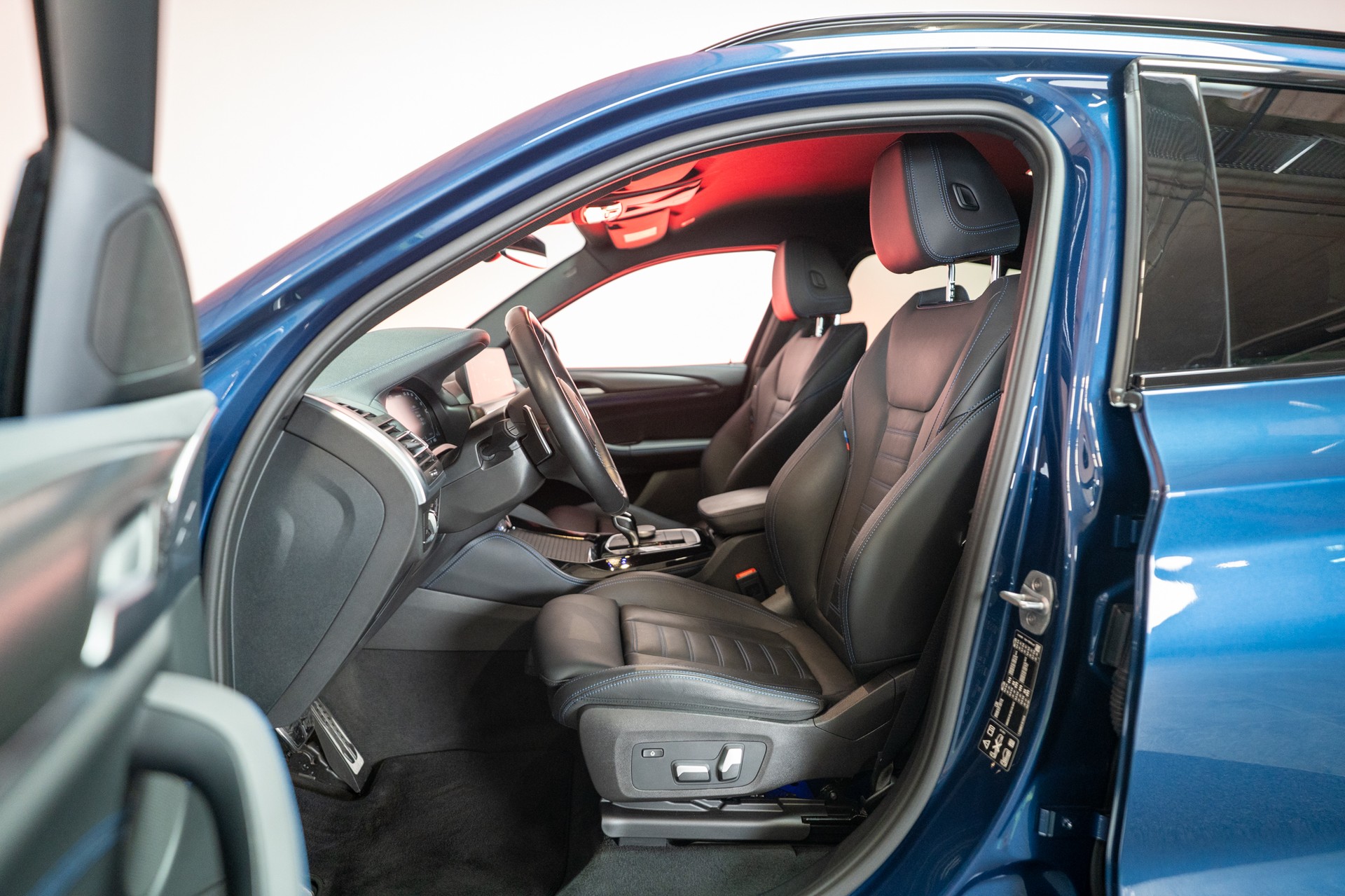 BMW X4 M40d / Rückfahrkamera / HeadUp / AHK-image-9