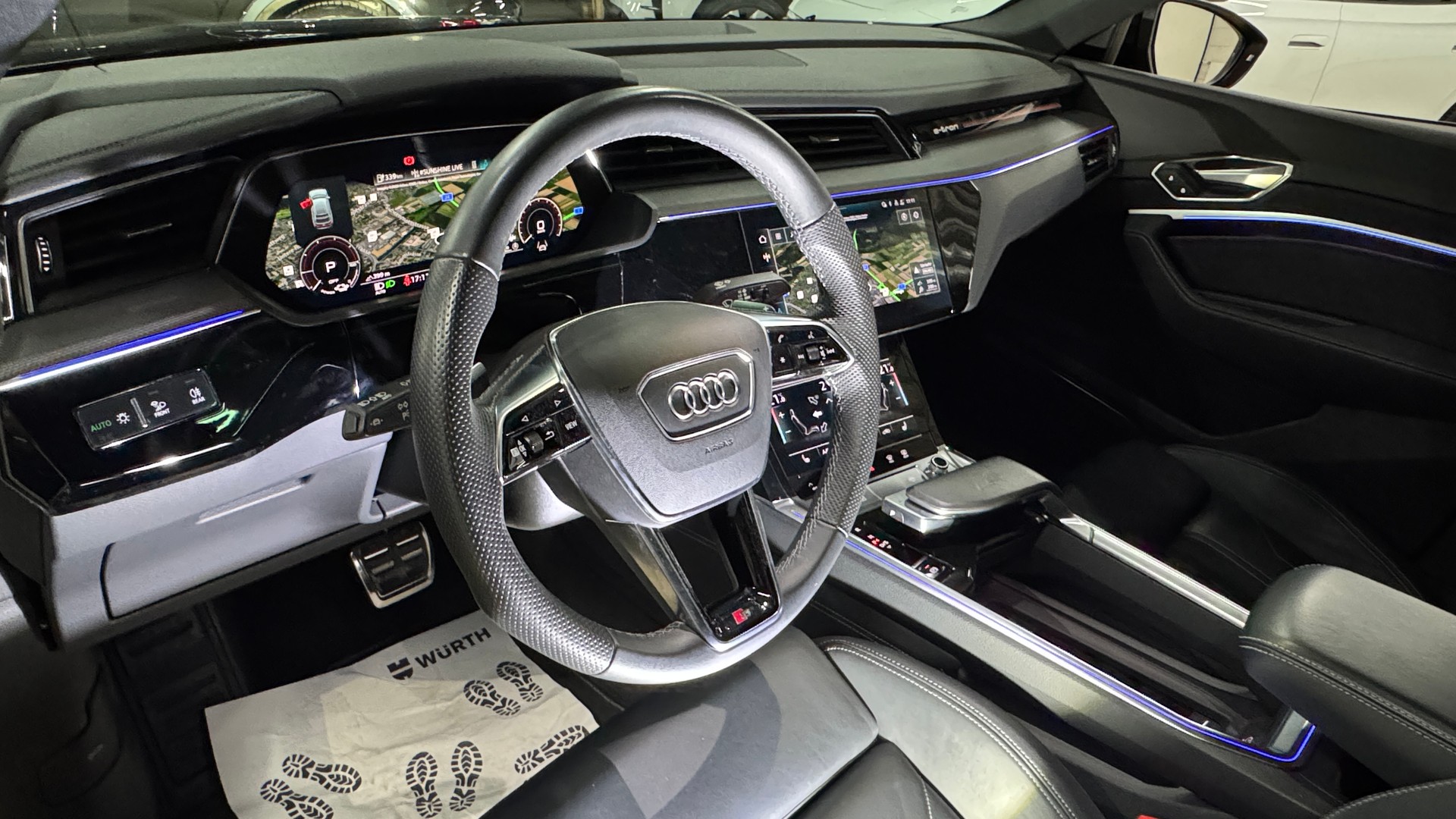 AUDI SQ8 Sportback e-tron quattro 114kWh / 503PS-image-11