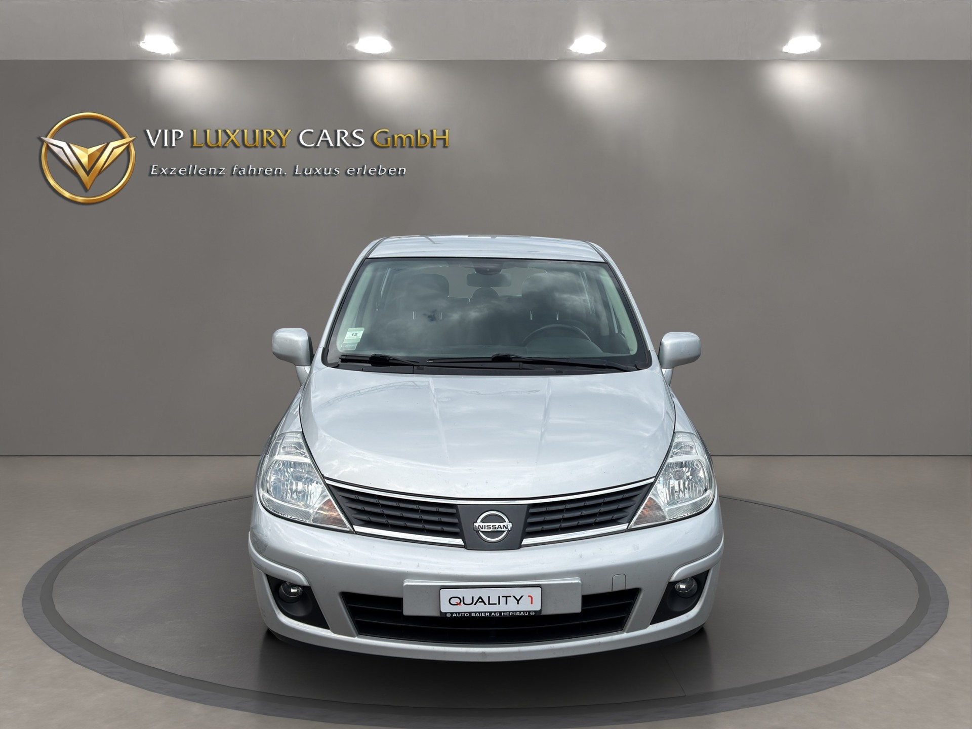NISSAN Tiida 1.8 tekna-showroom-element-2