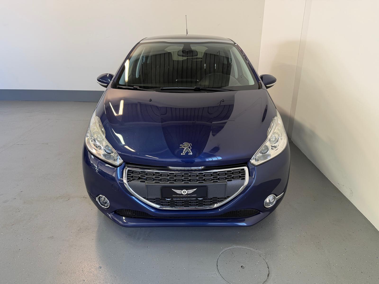 PEUGEOT 208 1.6 VTI Allure-showroom-element-3