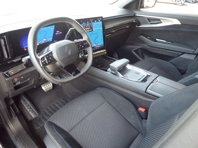 RENAULT Austral 1.2 HEV 200 Techno Esprit Alpine A-image-3
