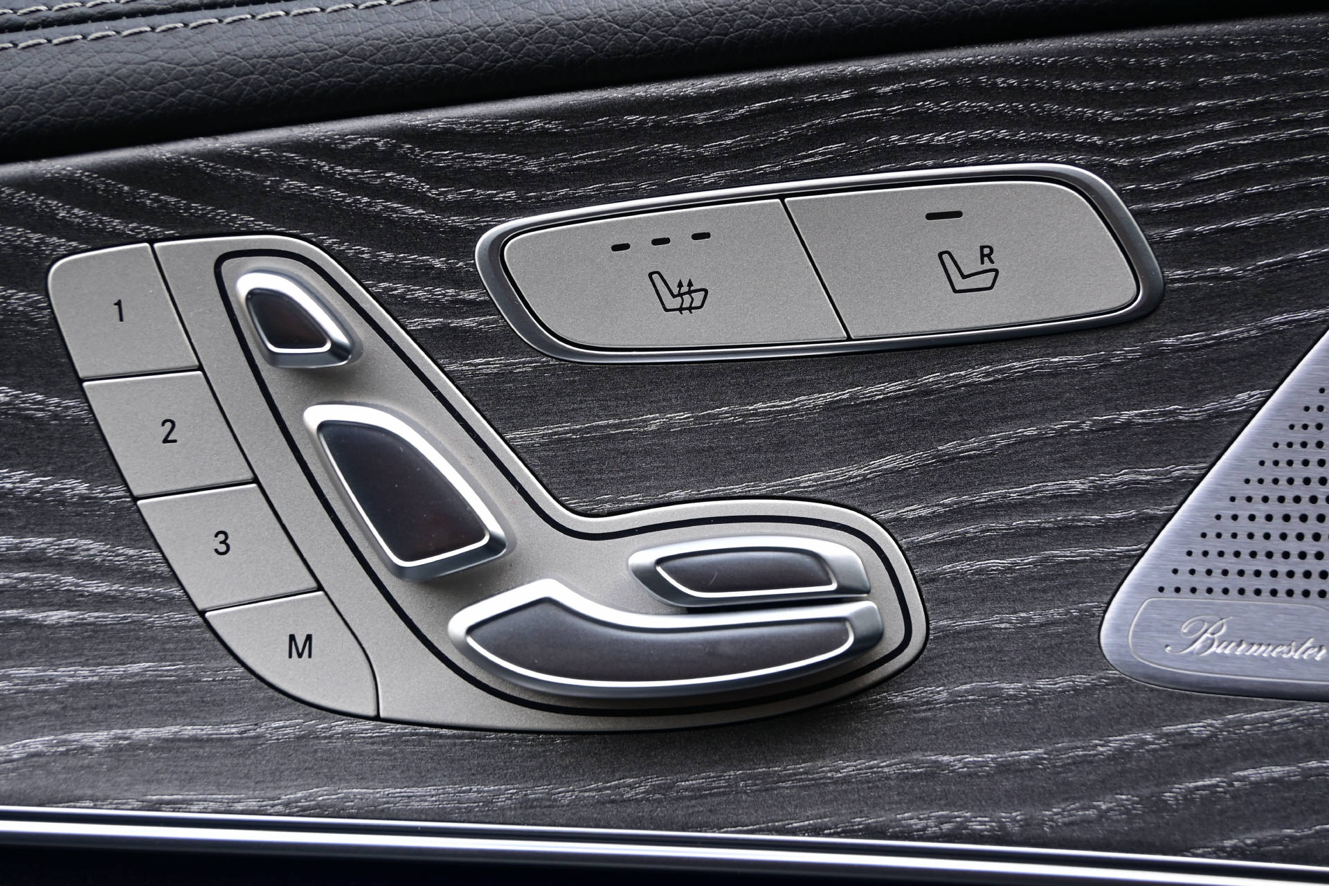 MERCEDES-BENZ CLS 450 AMG Line 4matic *CH-Auto*-image-11