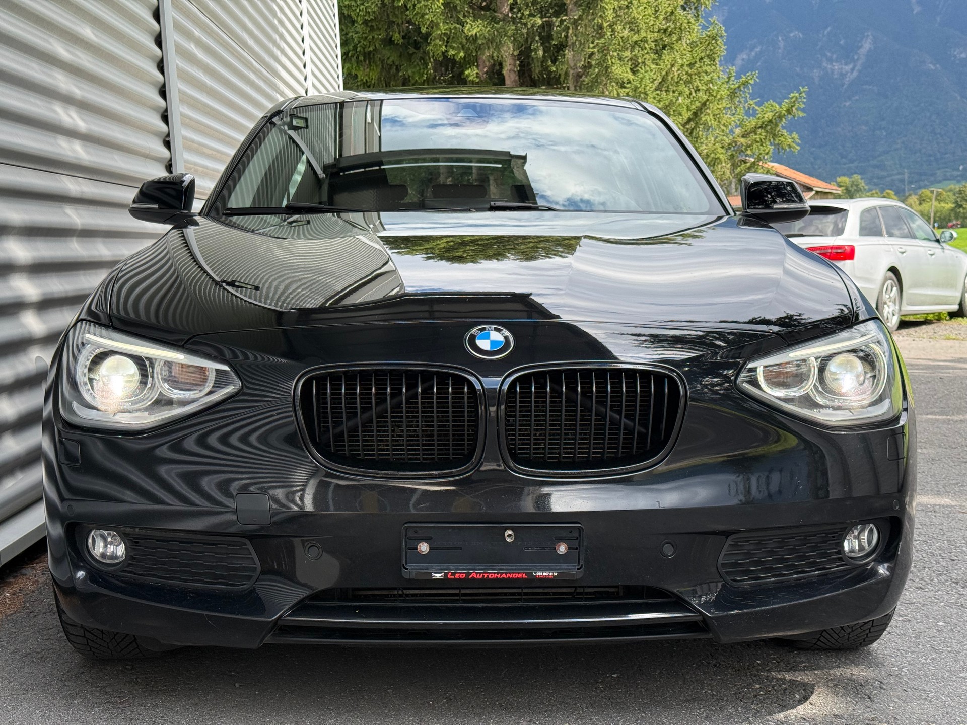 BMW 118d xDrive Sport Line-image-3