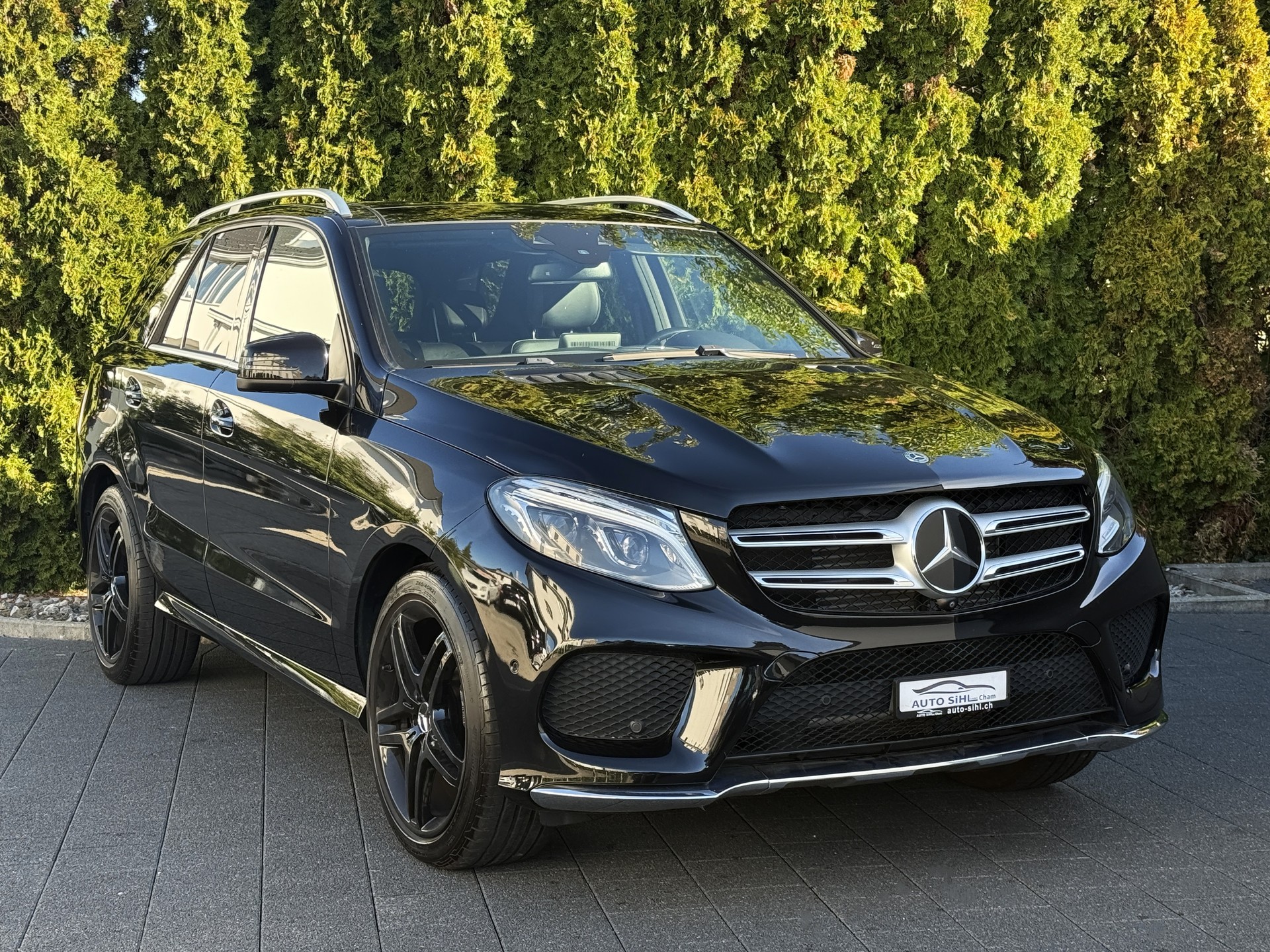 MERCEDES-BENZ GLE 350 d 4Matic 9G-Tronic / Gratis Service-image-5