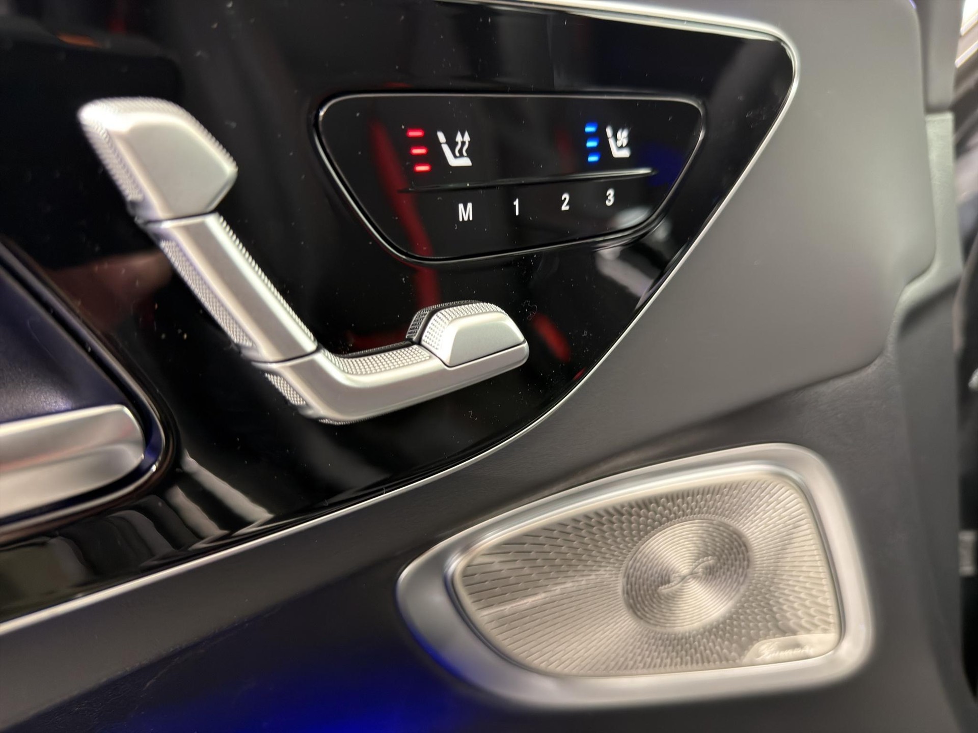 MERCEDES-BENZ CLE 53 AMG 4matic+-image-12