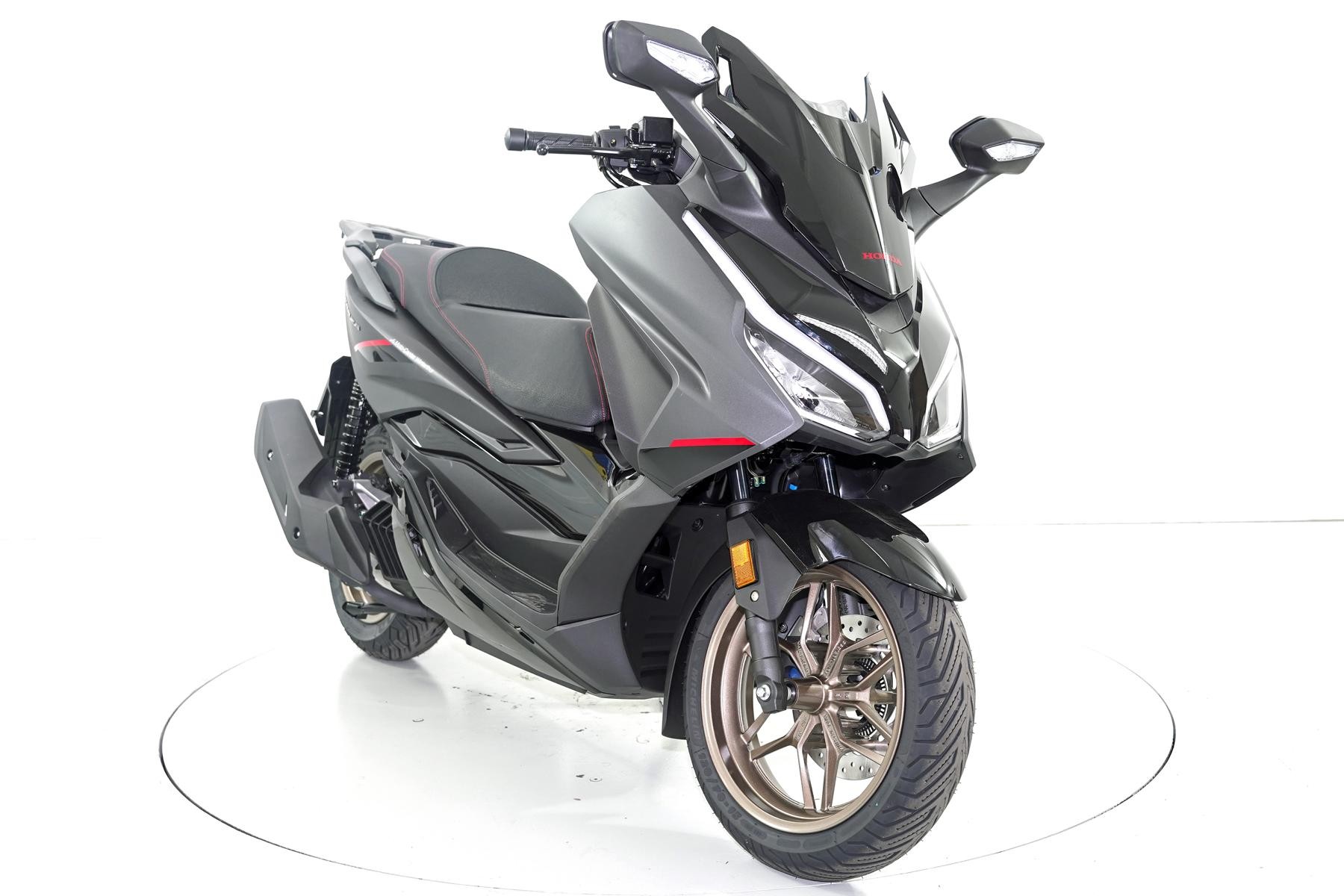 HONDA NSS 125 Forza ABS-image-1