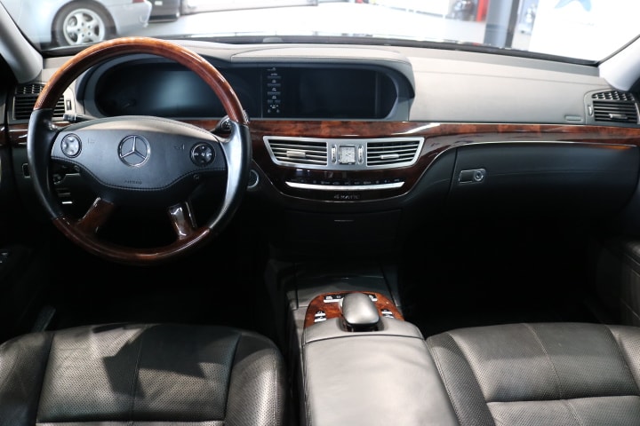 MERCEDES-BENZ S 450 L 4Matic 7G-Tronic-image-32