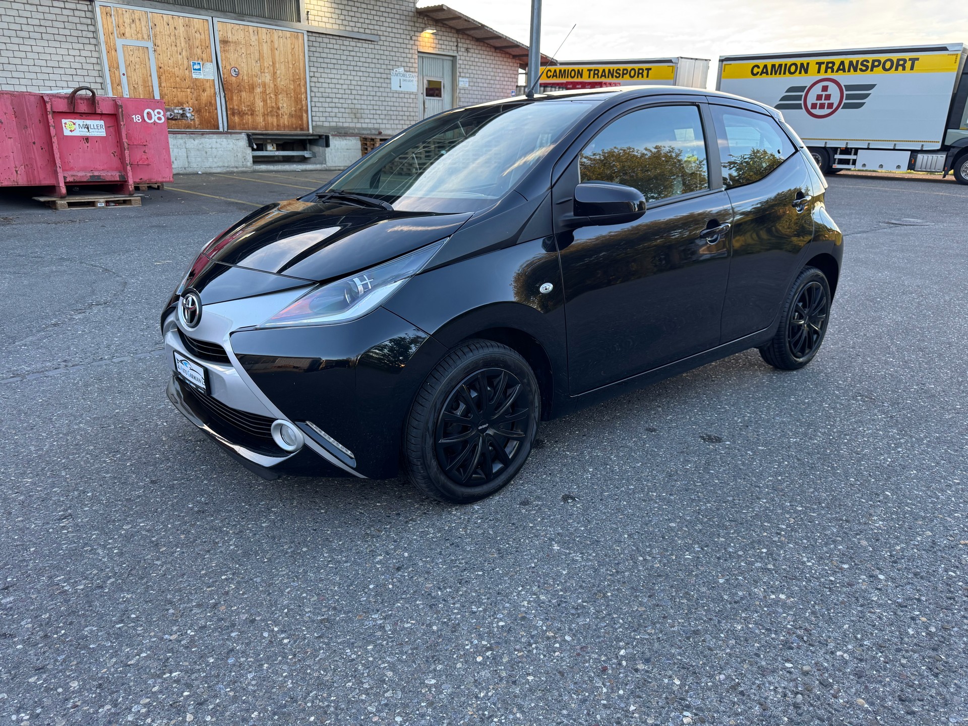 TOYOTA Aygo 1.2 VVT-i Trend-showroom-element-2
