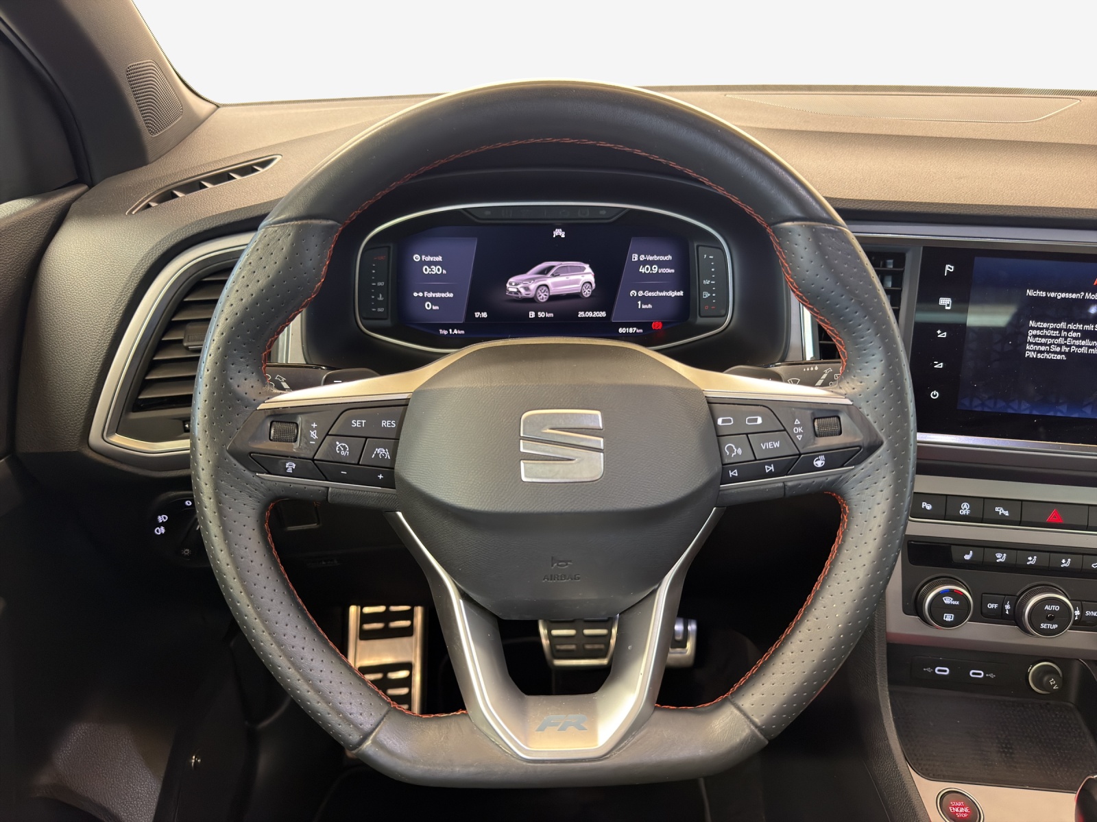 SEAT Ateca 2.0 TSI Hola FR 4Drive DSG-image-9