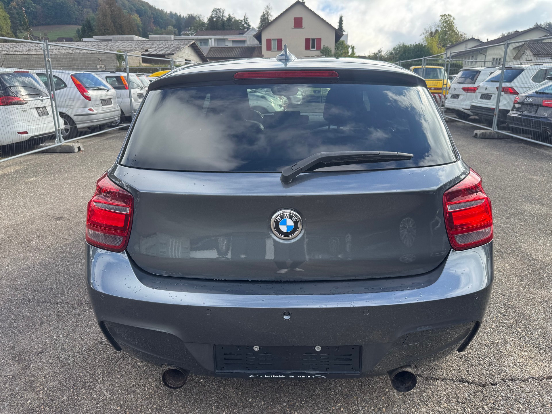 BMW M135i xDrive Steptronic-image-5