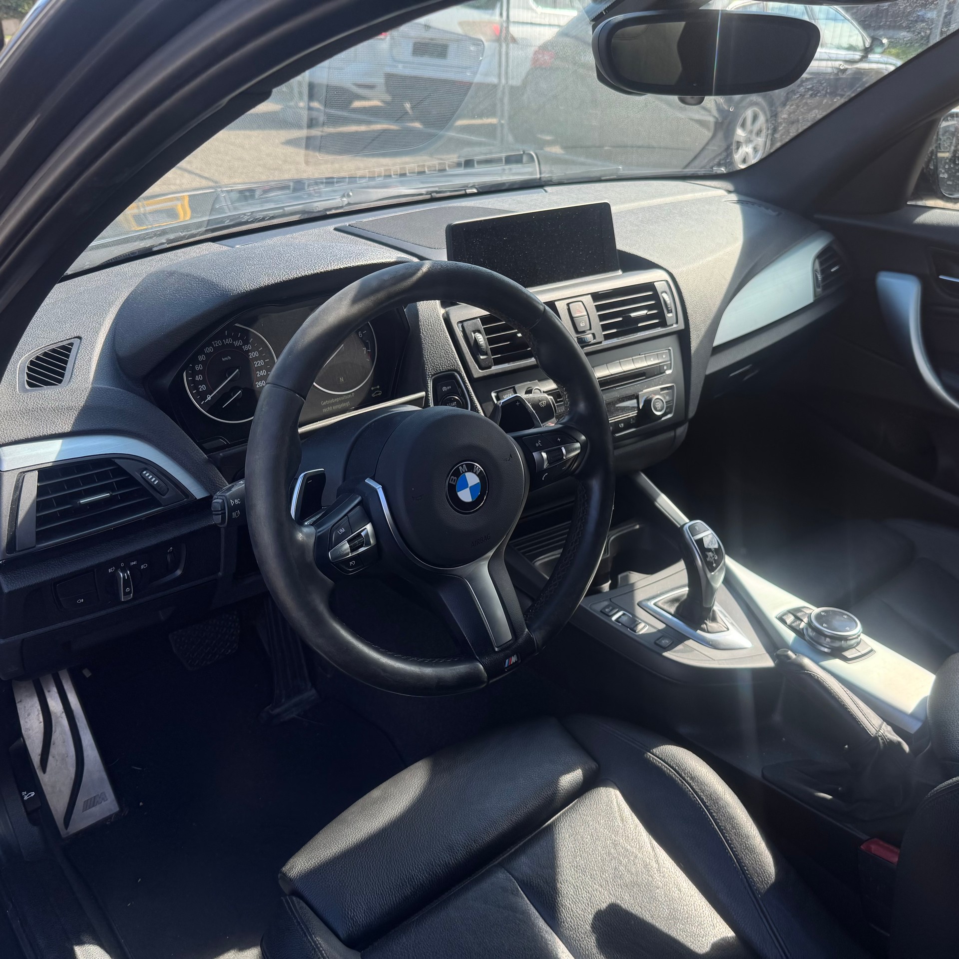 BMW M135i xDrive Steptronic-image-9