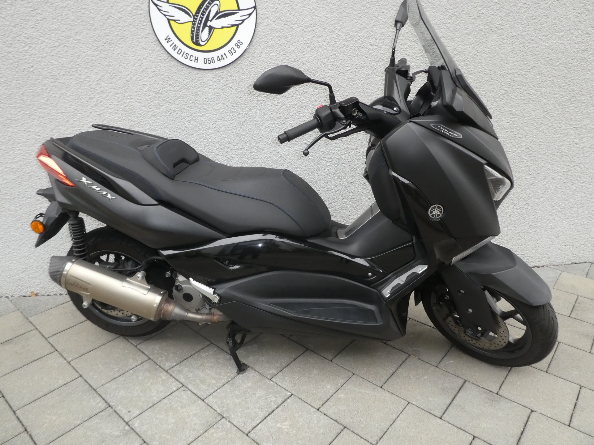 YAMAHA X-Max 300 Tech Max ABS-image-2