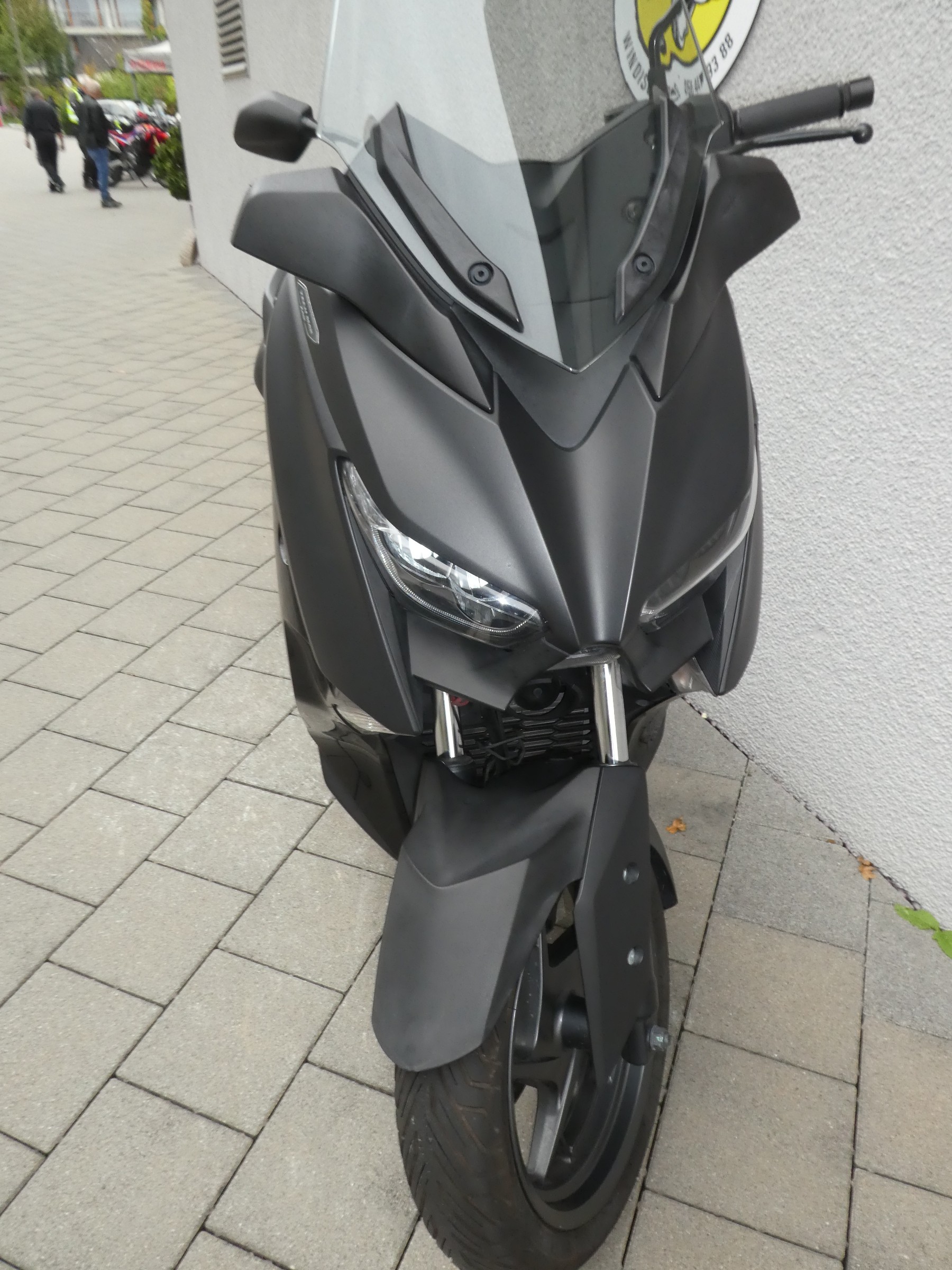 YAMAHA X-Max 300 Tech Max ABS-image-5