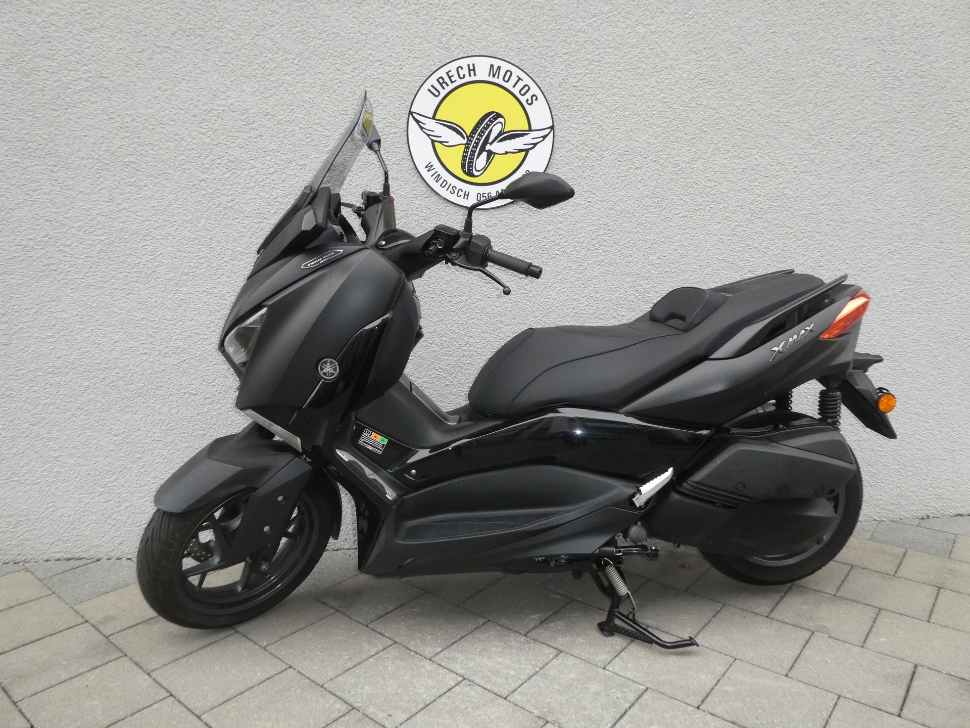 YAMAHA X-Max 300 Tech Max ABS-image-1