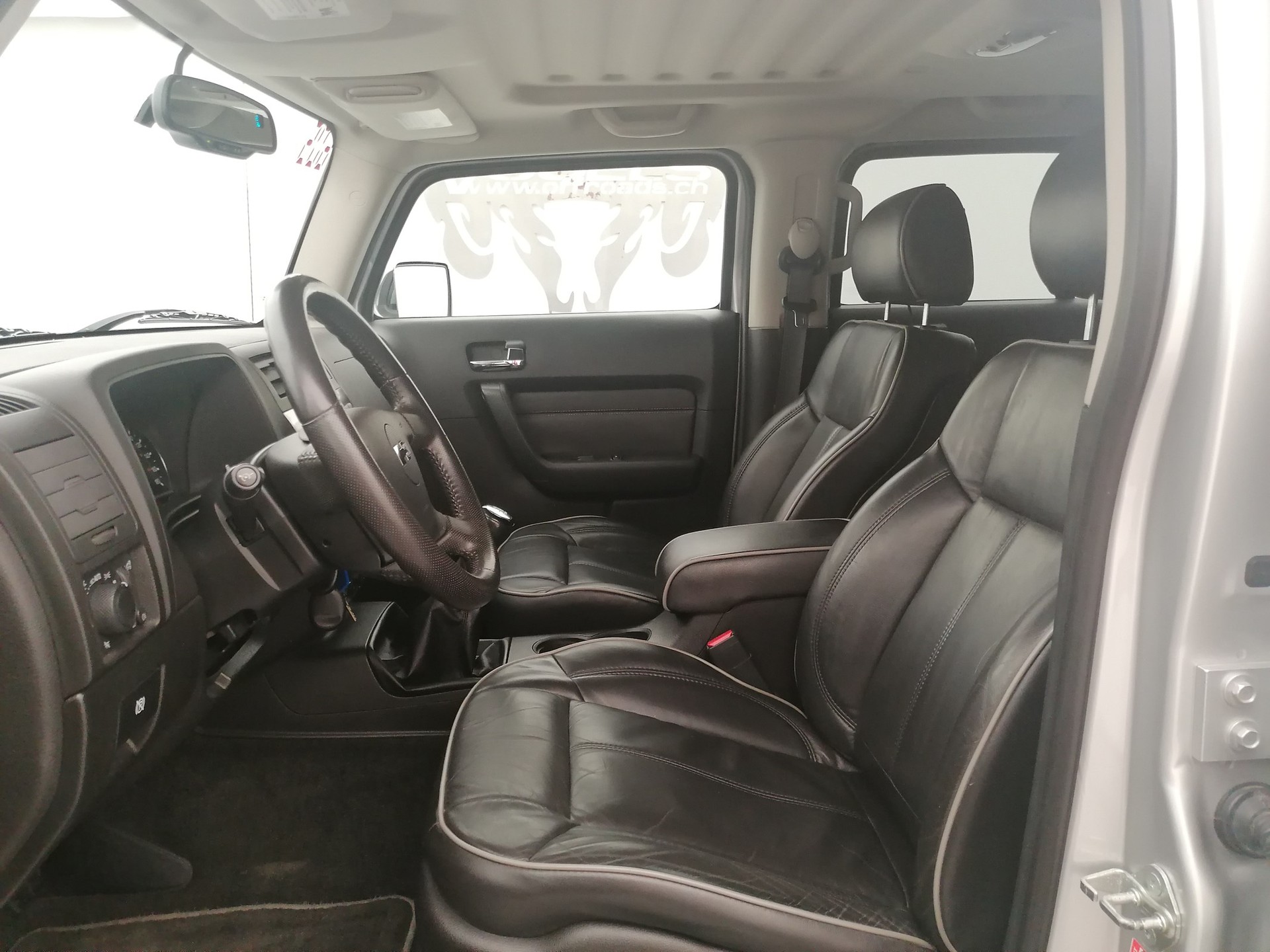 HUMMER H3 3.7-image-7
