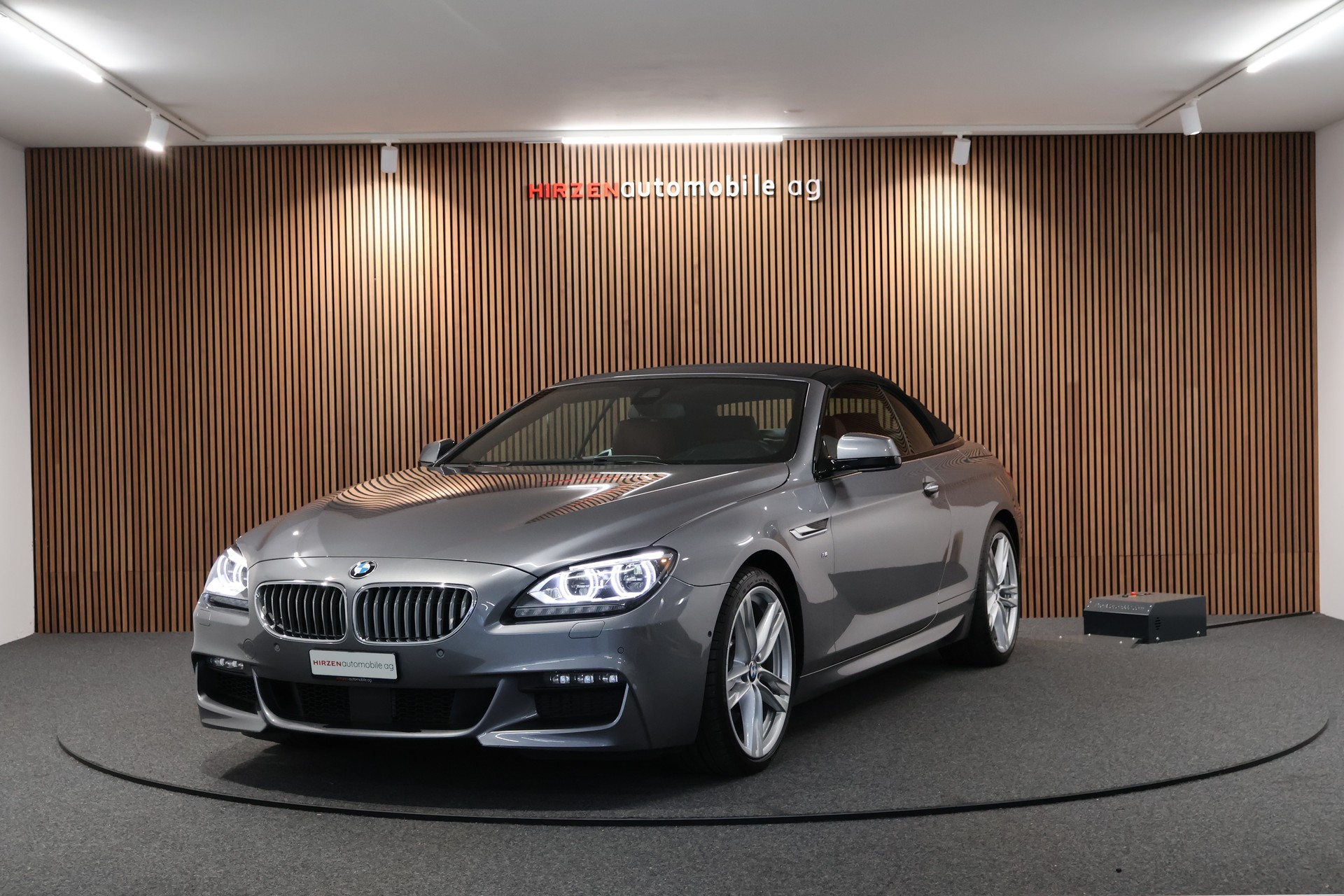 BMW 650i Cabrio xDrive M Sport Edition-showroom-element-1