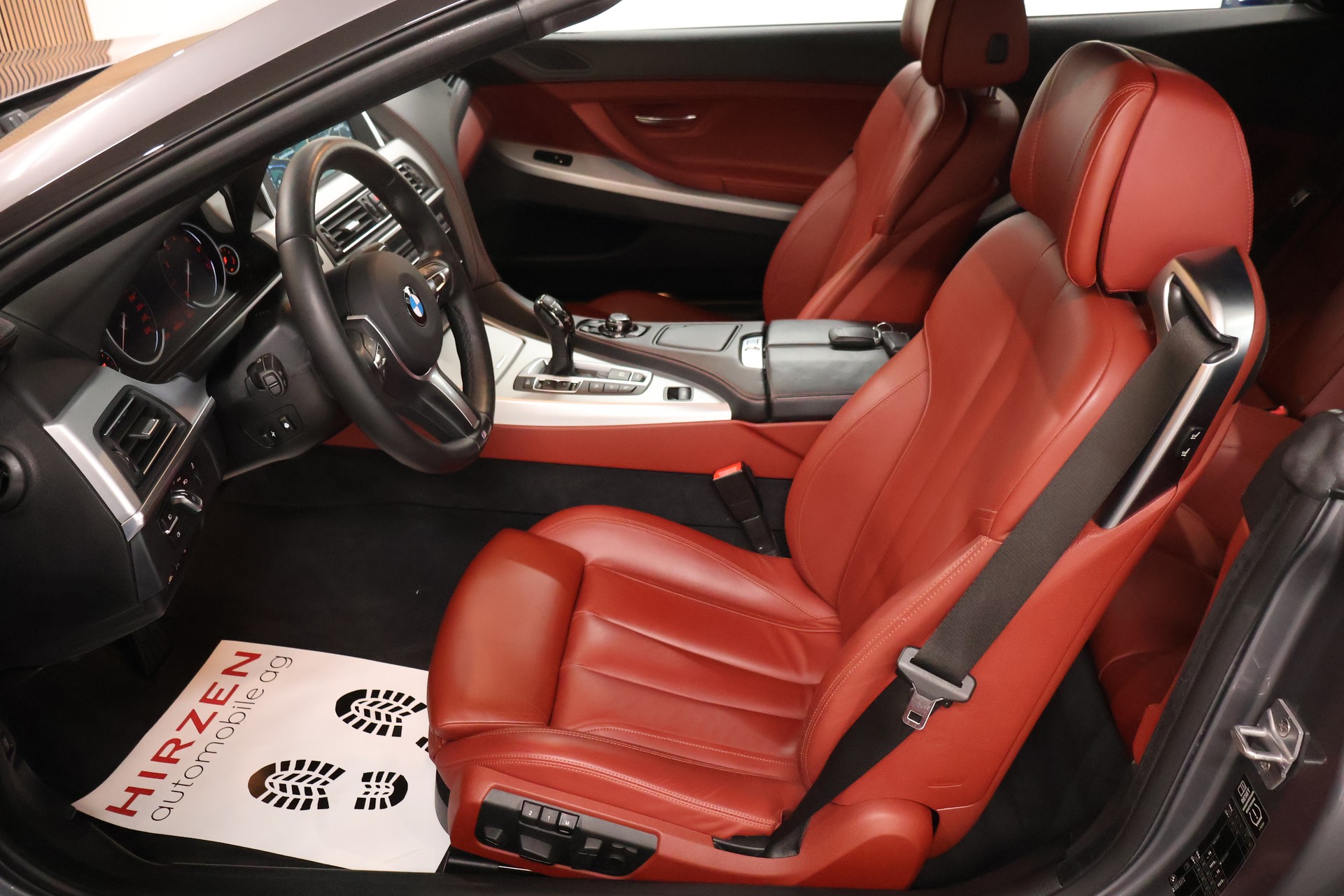 BMW 650i Cabrio xDrive M Sport Edition-image-12