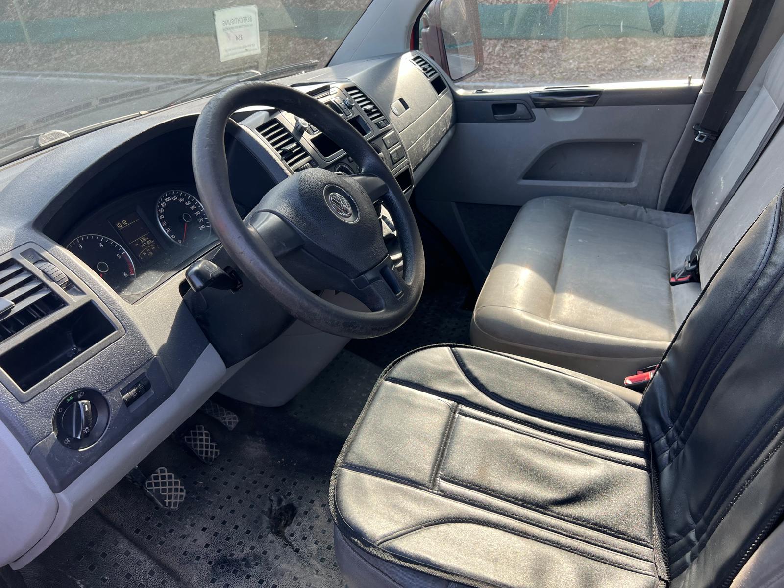 VW T5 2.0 TDI-image-7