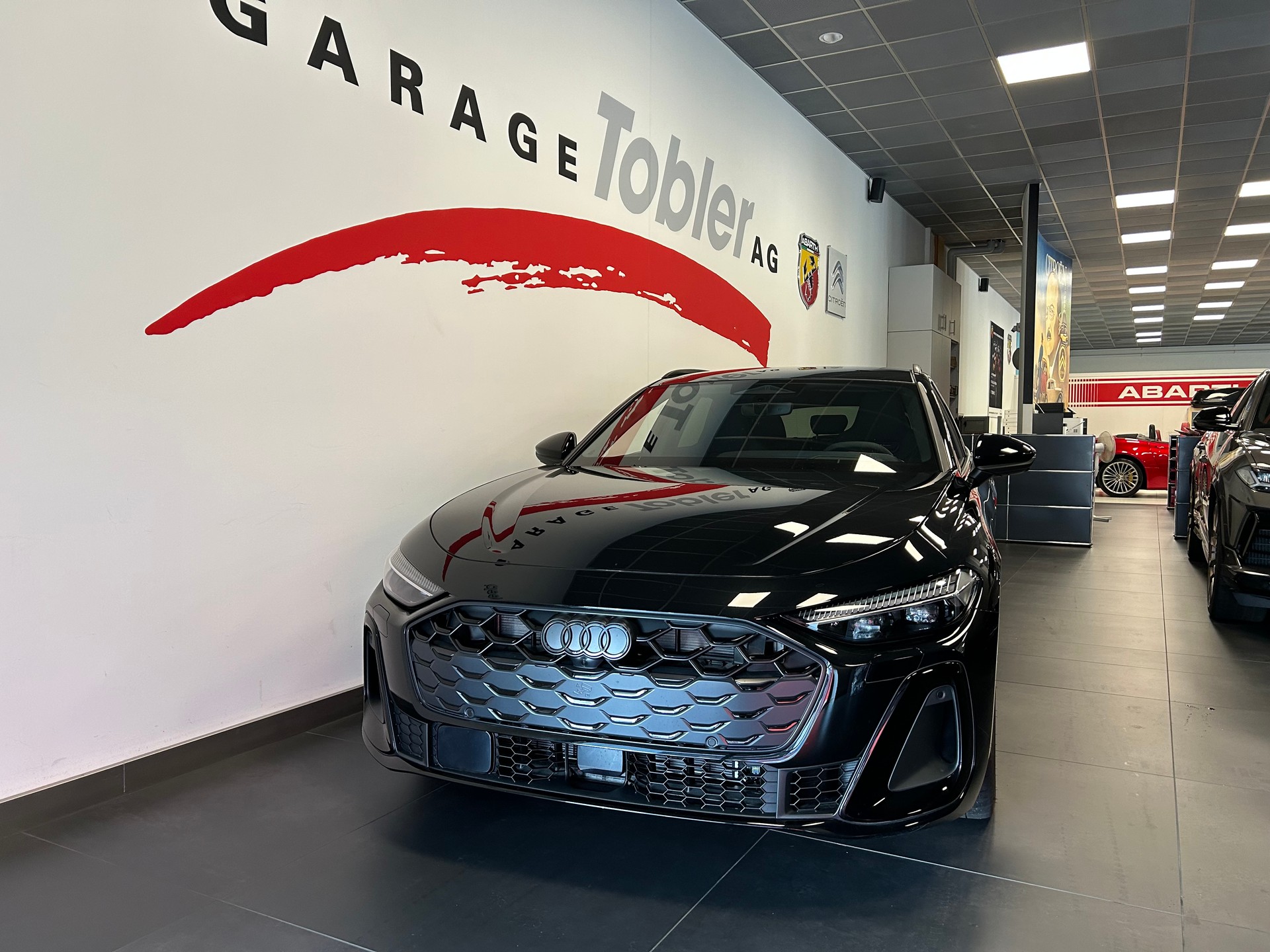 AUDI S5 Avant TFSI quattro S tronic-showroom-element-3