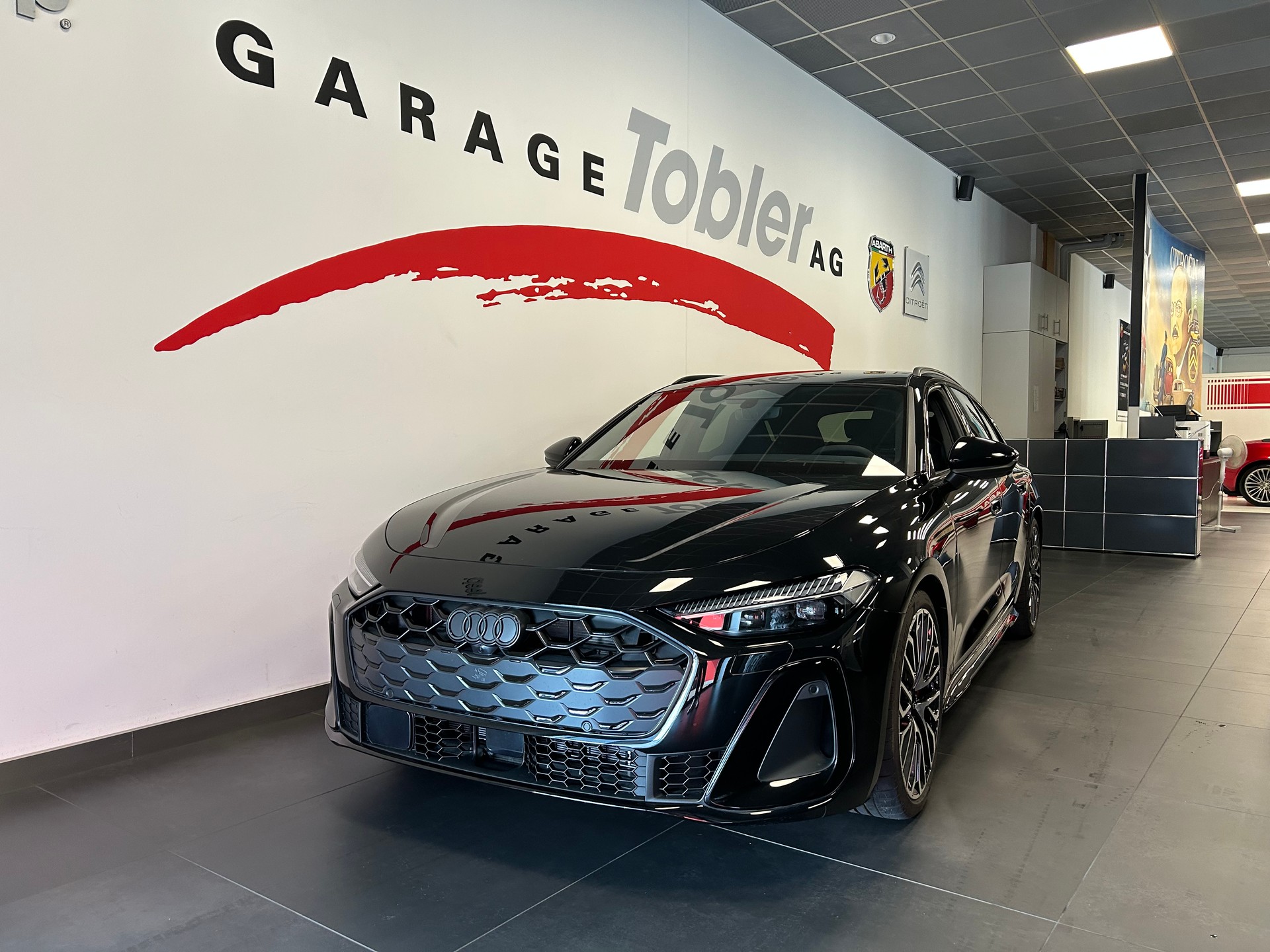 AUDI S5 Avant TFSI quattro S tronic-showroom-element-2