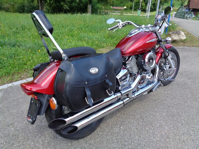 YAMAHA XVS 1100 Drag Star-image-1