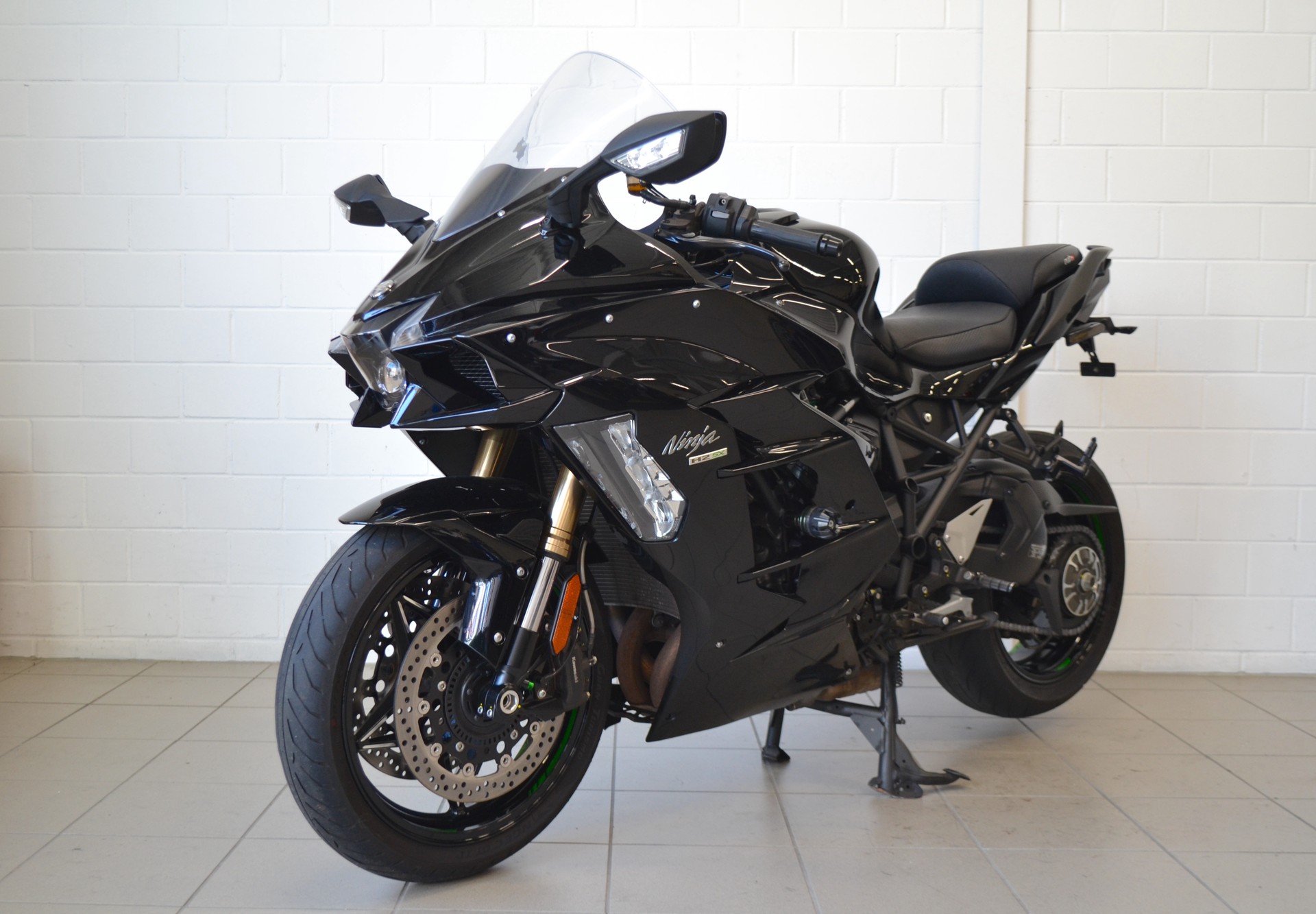 KAWASAKI Ninja H2 SX SE ABS-image-1