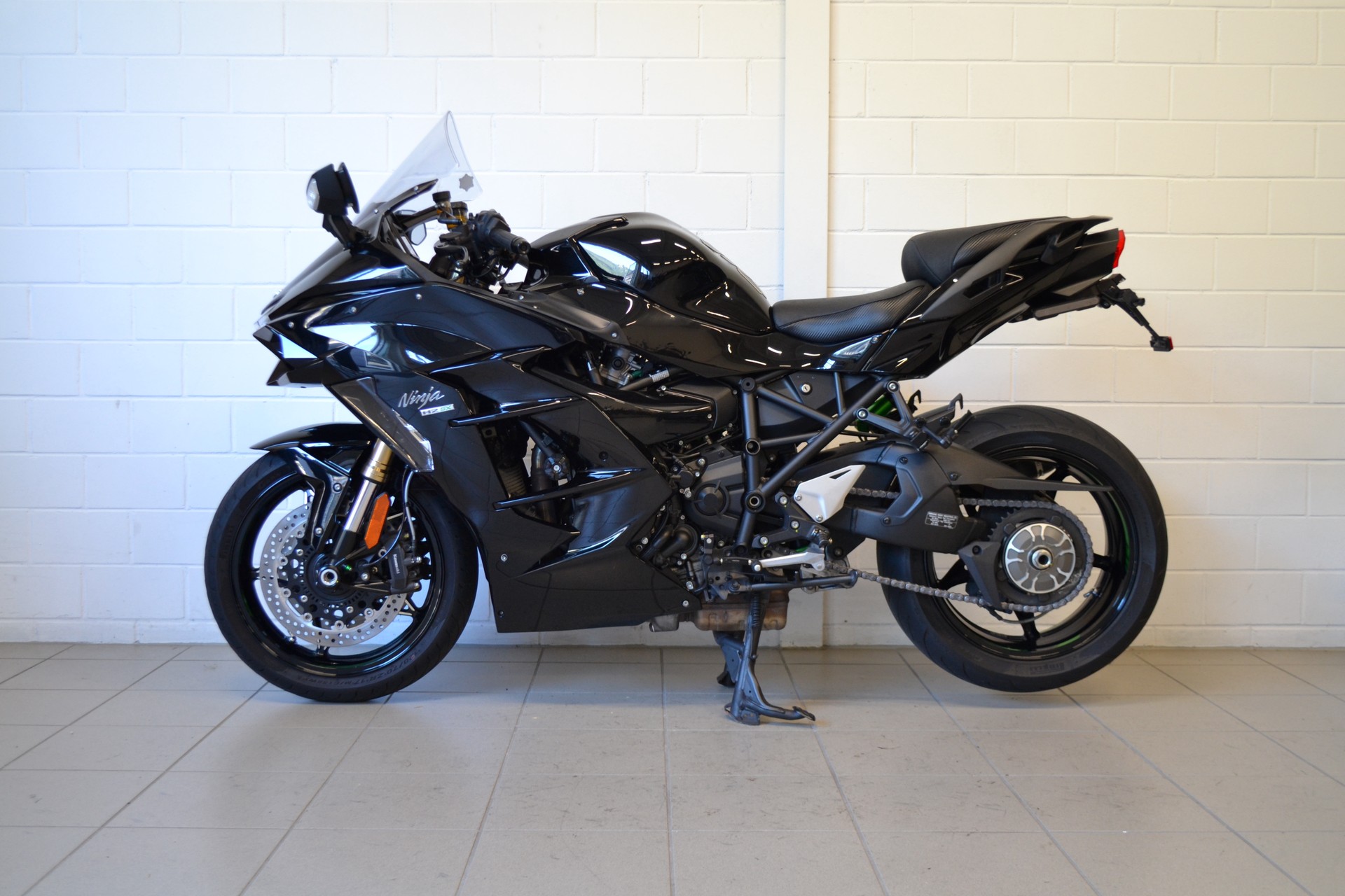 KAWASAKI Ninja H2 SX SE ABS-image-2