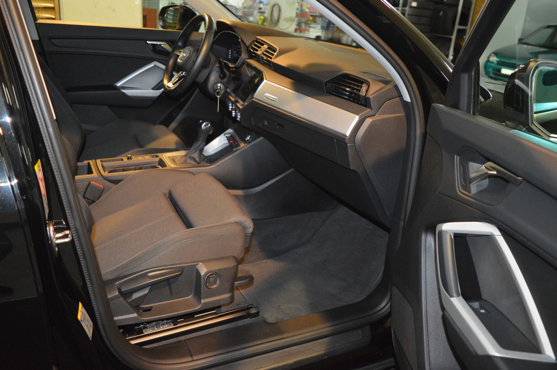 AUDI Q3 Sportback 35 TFSI Attraction S-tronic-image-19