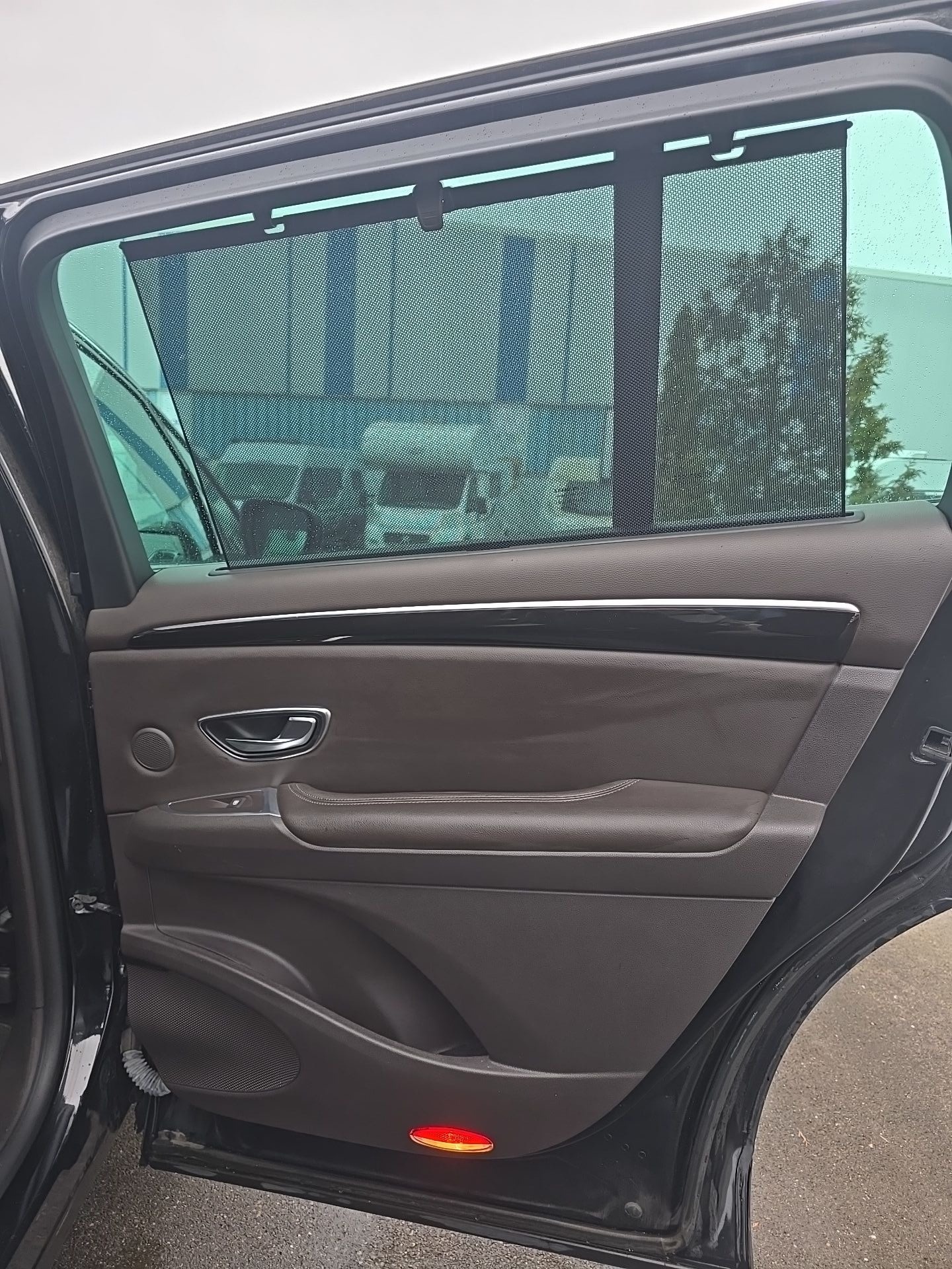 RENAULT Espace 1.6 dCi Swiss Edition EDC-image-18