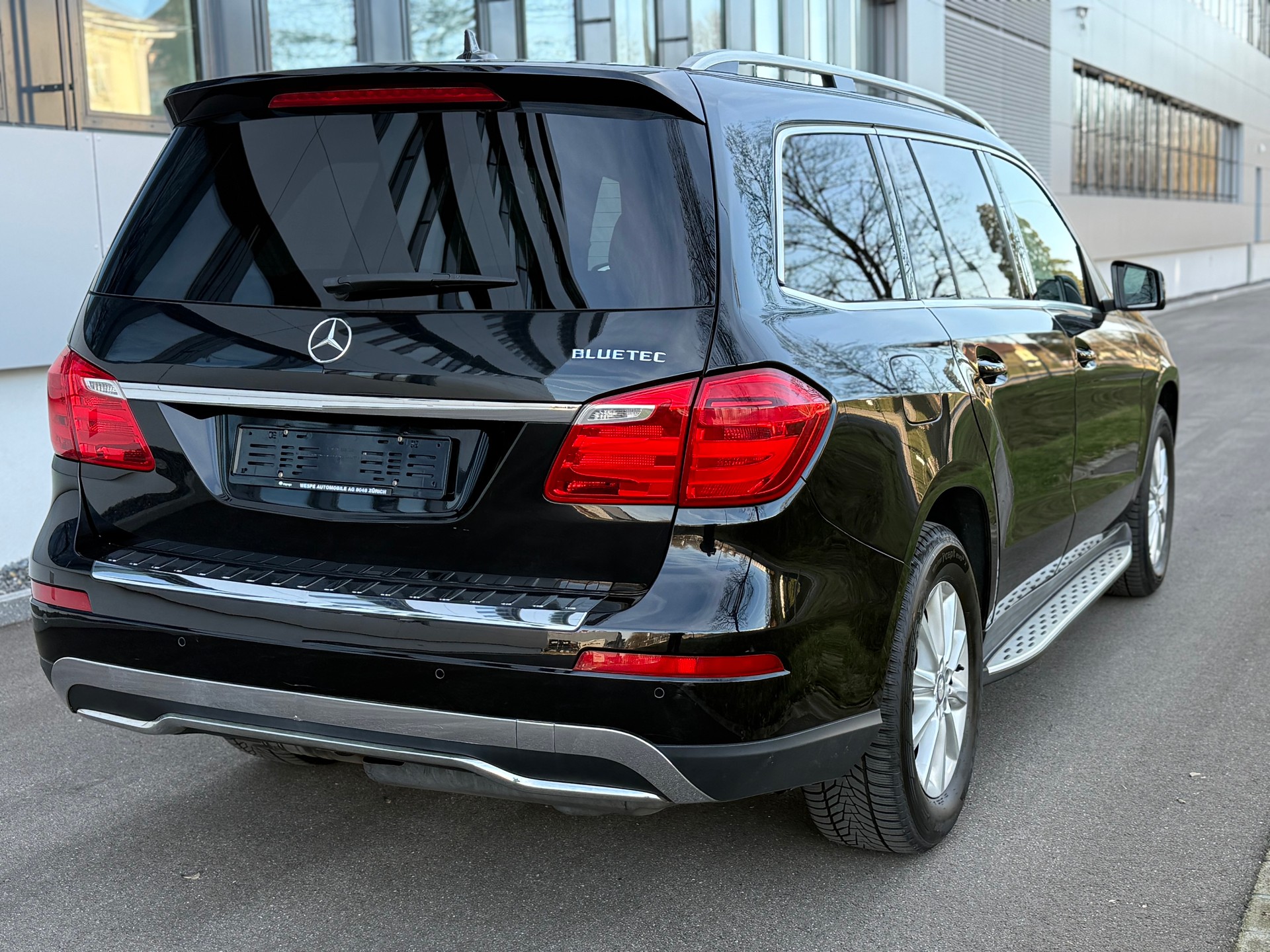 MERCEDES-BENZ GL 350 BlueTEC 4Matic 7G-TRONIC-image-3